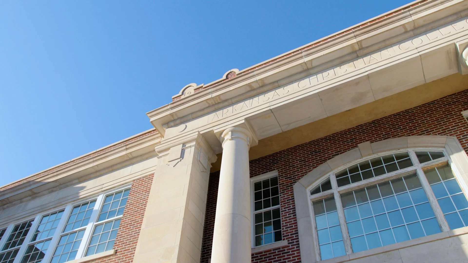 SCCH_BUILDING0.jpg
