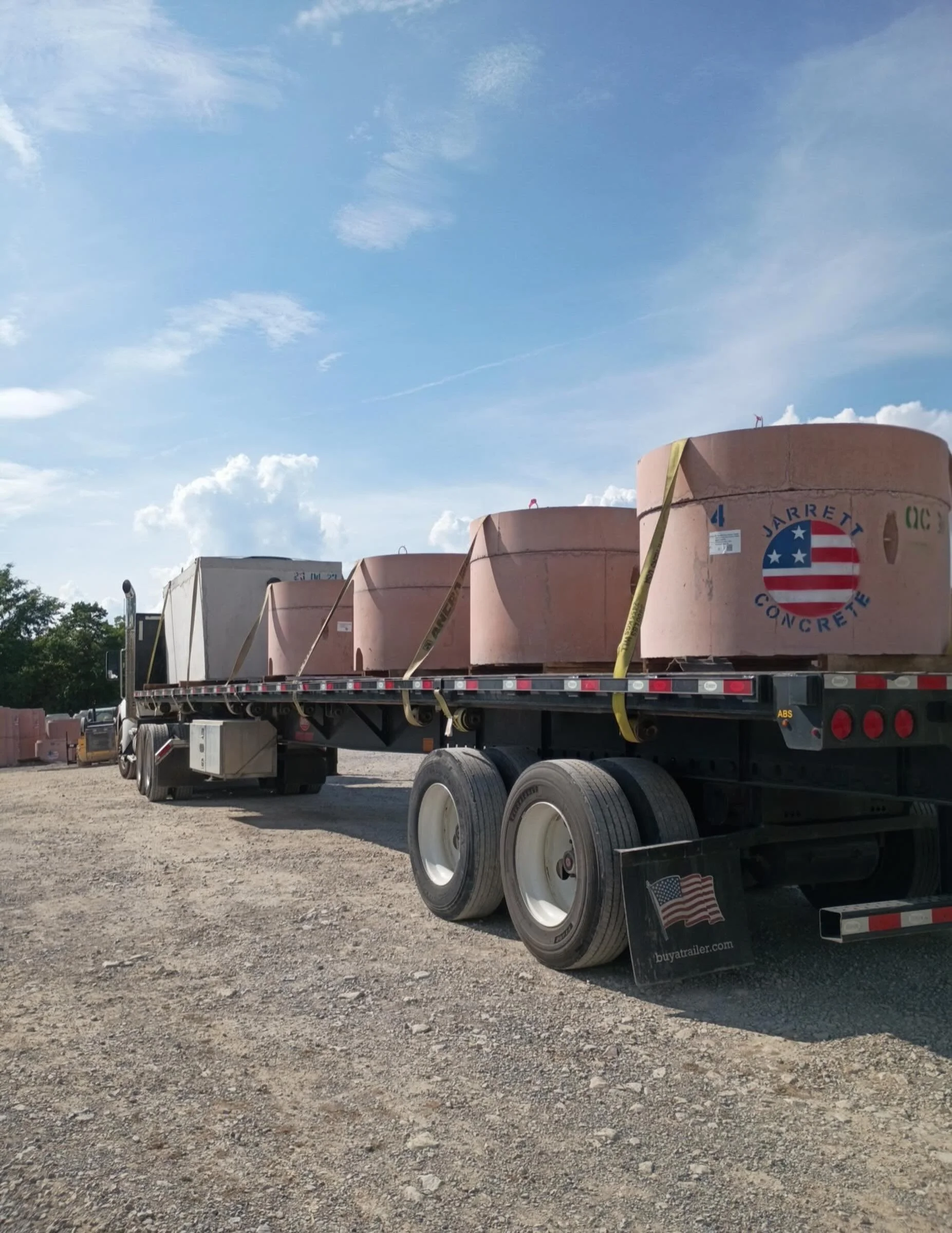Another day, another job done right. Delivering strength you can count on. 💪🚛
From the plant to the project site, Jarrett Concrete keeps quality, durability, and reliability rolling every mile of the way. Built to last. Delivered with pride. 🇺🇸


