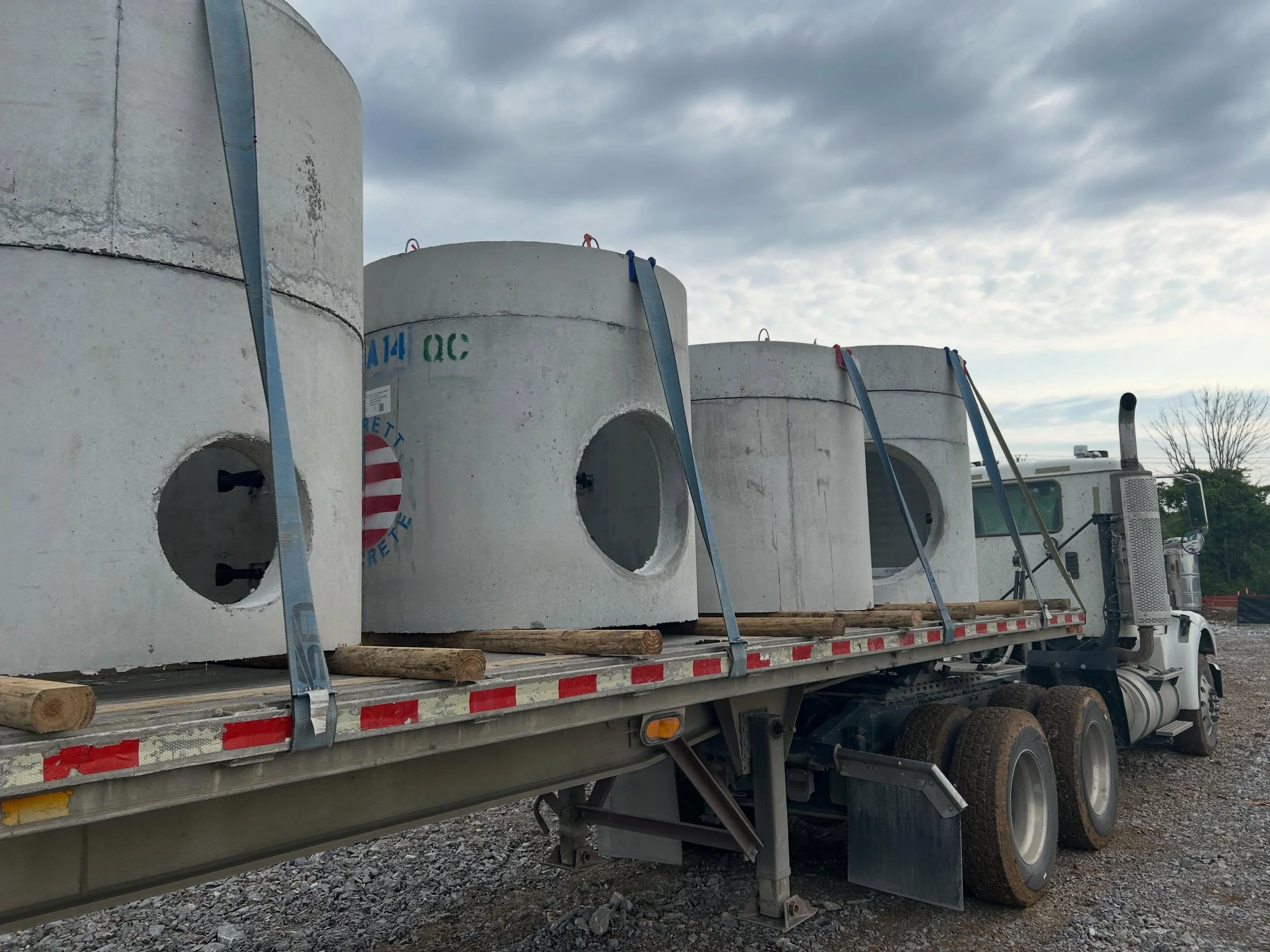 Loaded up and headed out.

Quality precast products, delivered when and where they&rsquo;re needed. Because strong projects start with strong foundations.

#JarrettConcrete #PrecastConcrete #jarrettstrong #BuiltStrong #ConstructionLife