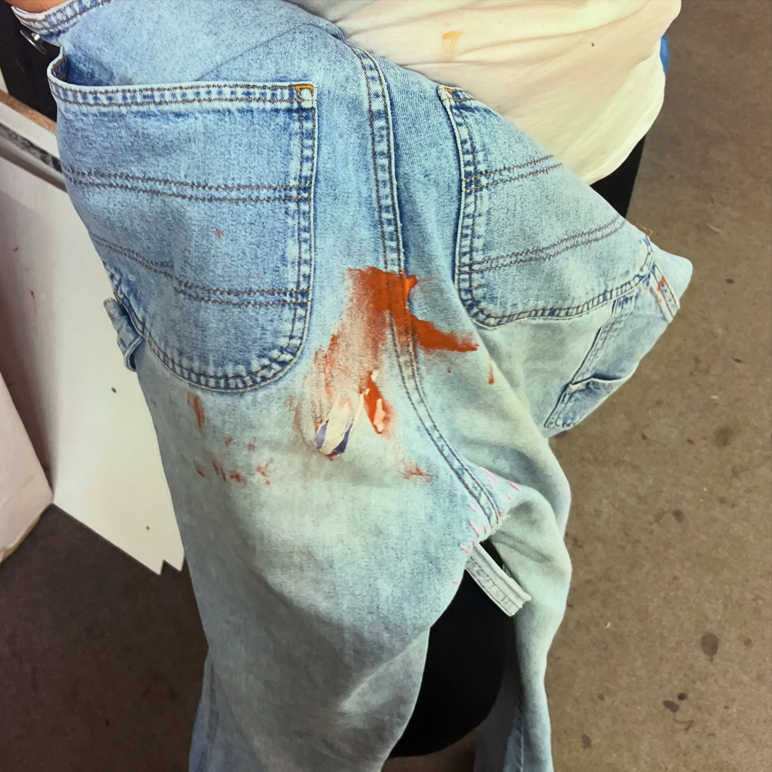 The fumble of the day&hellip; 🤦&zwj;♀️

Managed to sit in some terracotta paint while cutting in. I don&rsquo;t know about you, but this particular shade really doesn&rsquo;t do much for one&rsquo;s backside&hellip;

They&rsquo;ve been scrubbed with