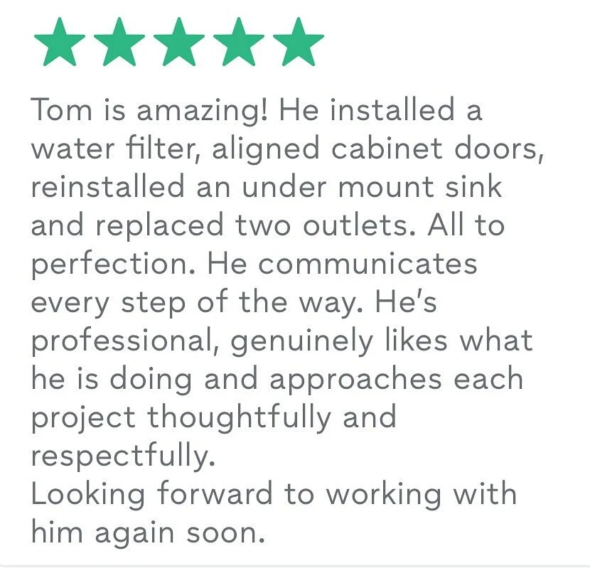 Another great review from an amazing client—she’s right, I love what I do! Give me a call or shoot me a DM—I’d love to help you tackle your list. 
#charlestonsouthcarolina #mountpleasantsc #handyman