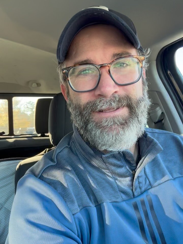 Food drive underway for @eccocharleston! Five bags dropped off this morning and more on the way. Hop on the train and help some people in need this holiday season. 

#handyman #charkestonsc #mtpleasantsc