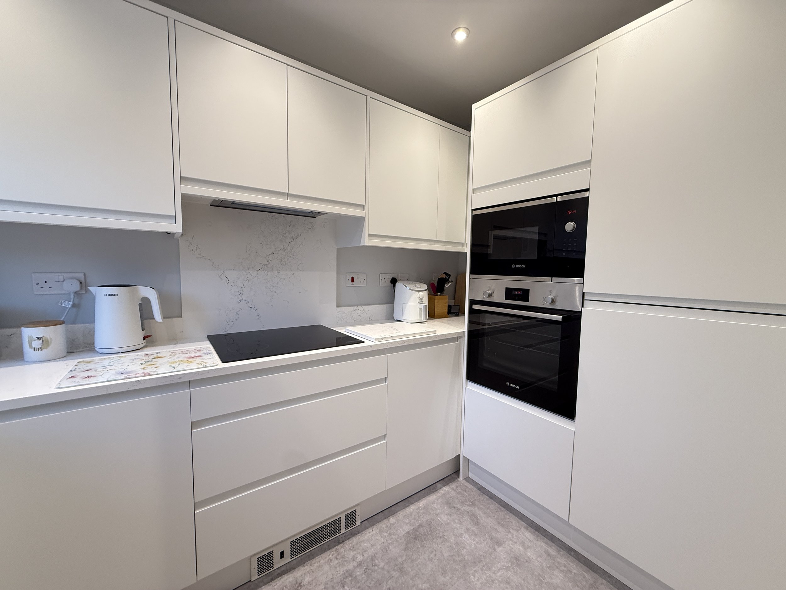 Strada Matt White Kitchen - Kislingbury Northamptonshire
