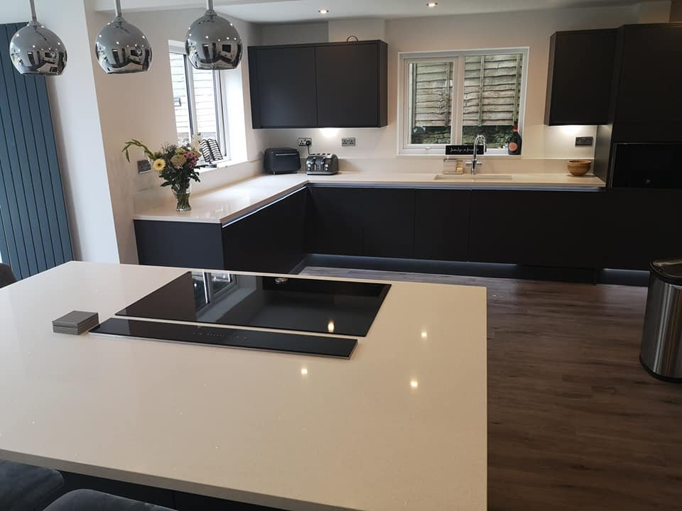 Zola Matt Slab Kitchen - Spinny Hill Northampton