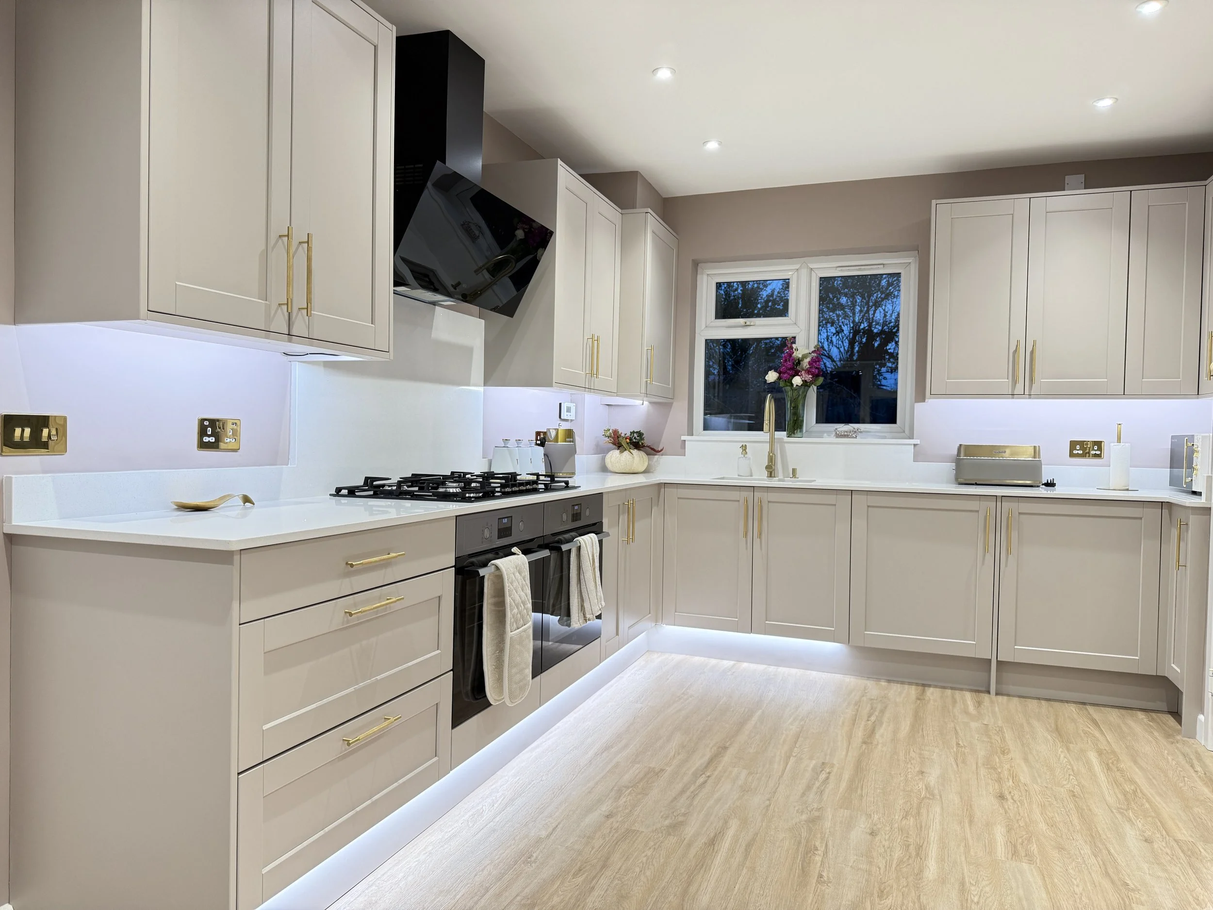 saturn kitchens new kitchen cashmere kitchen lvt flooring