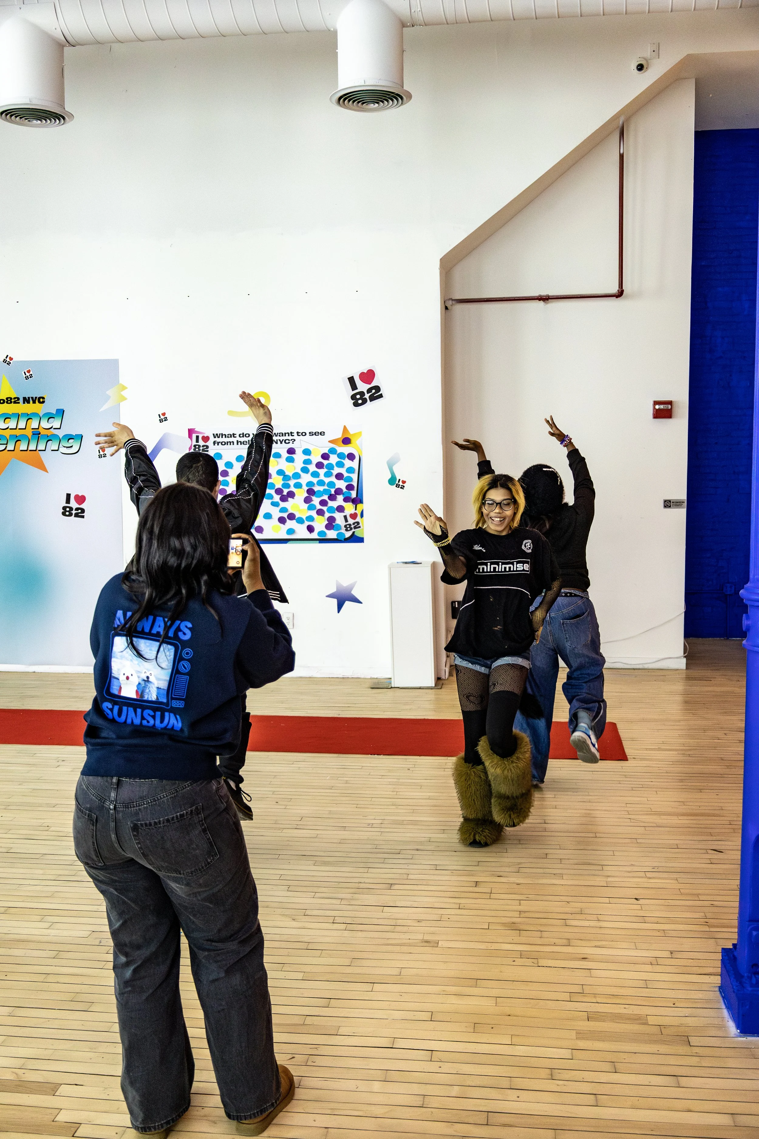 20260124_hello82_NYC_Grand_Opening_Manhattan, NY_fans_sydneth_042.jpg