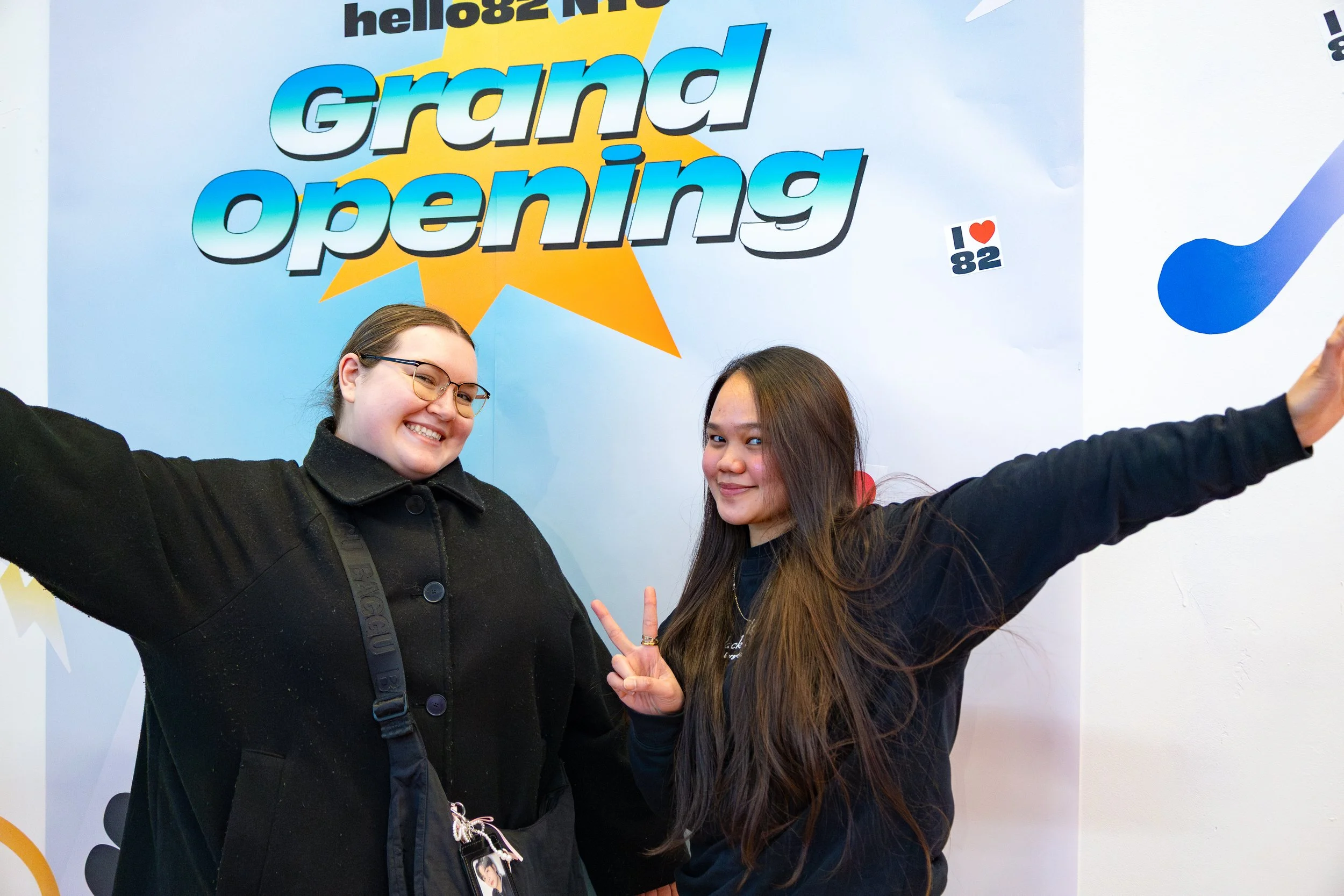 20260124_hello82_NYC_Grand_Opening_Manhattan, NY_fans_sydneth_010.jpg