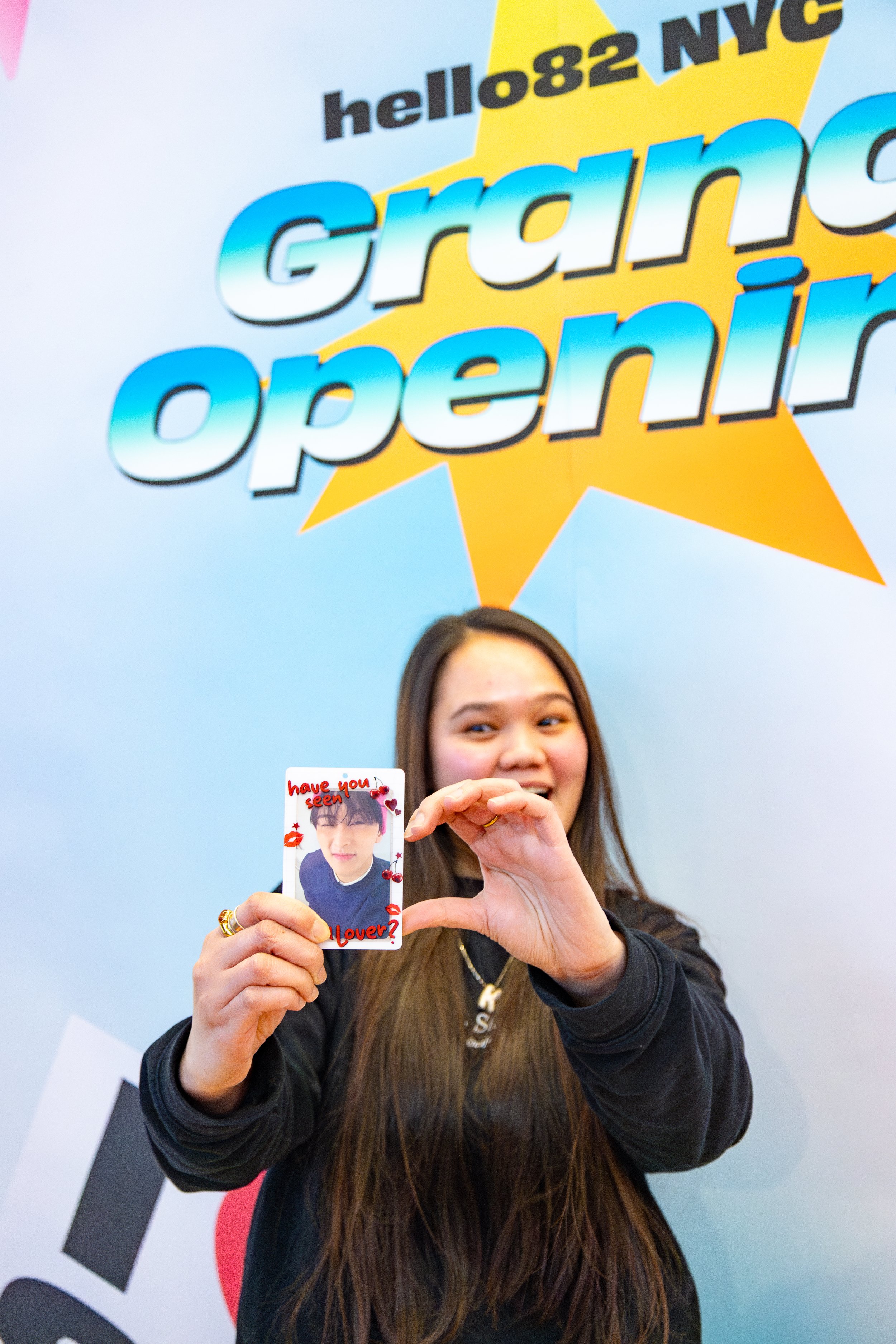 20260124_hello82_NYC_Grand_Opening_Manhattan, NY_fans_sydneth_021.jpg