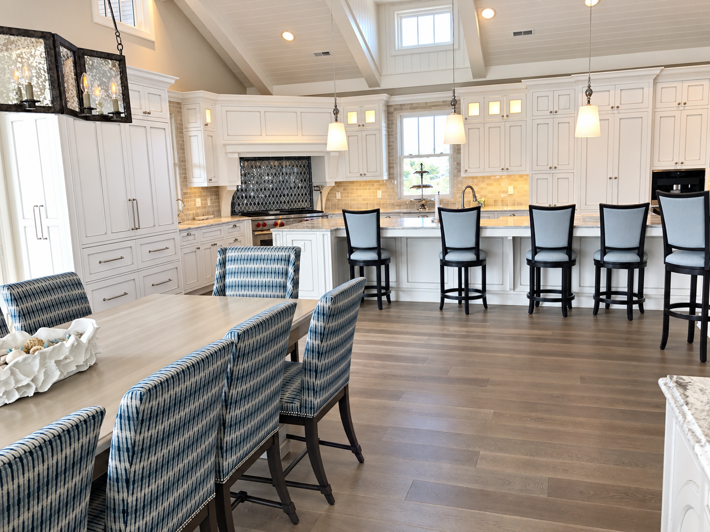 Kitchen dining table and island seating, Stone Harbor NJ
