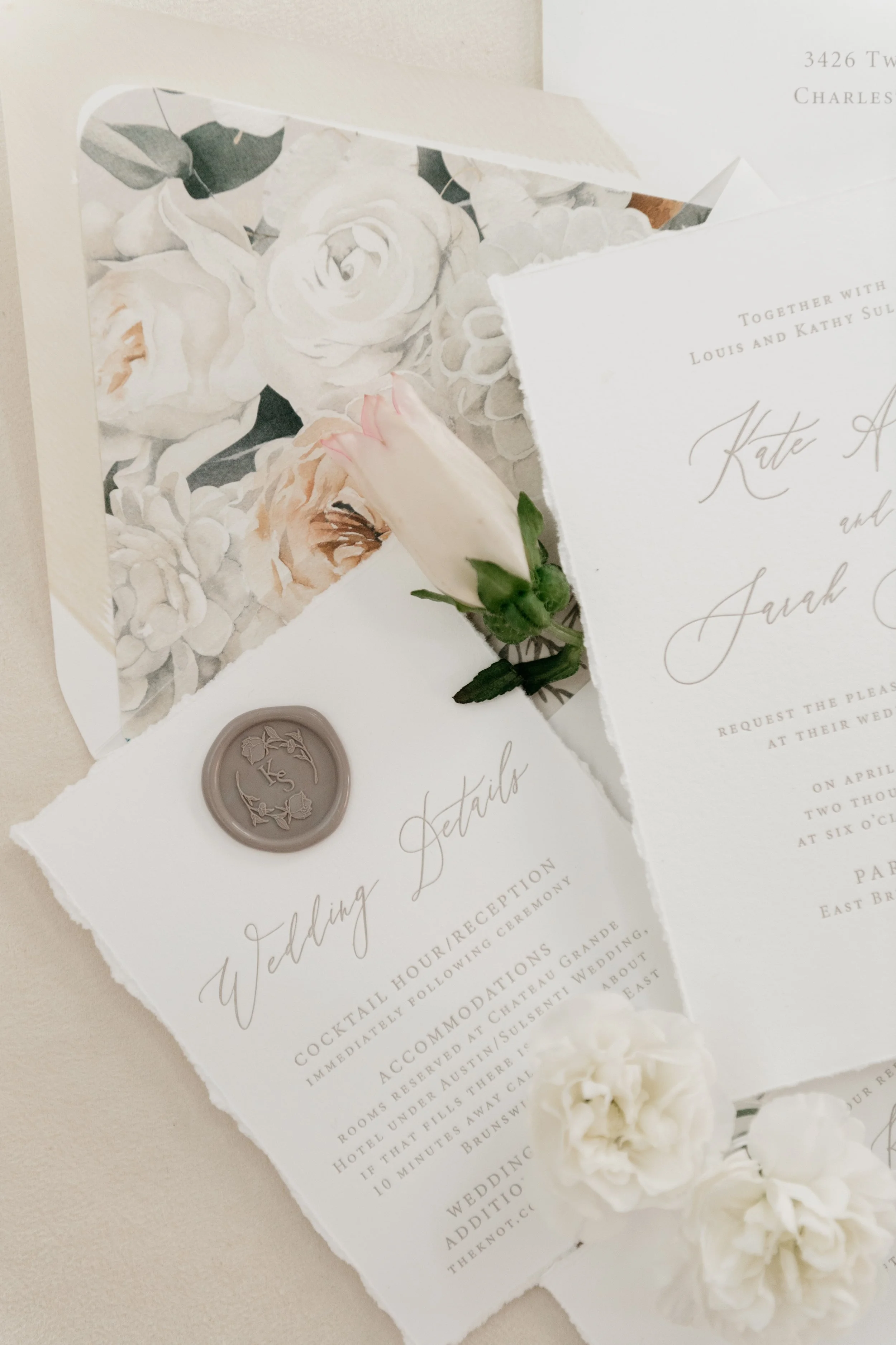 How to start and scale a profitable stationery business