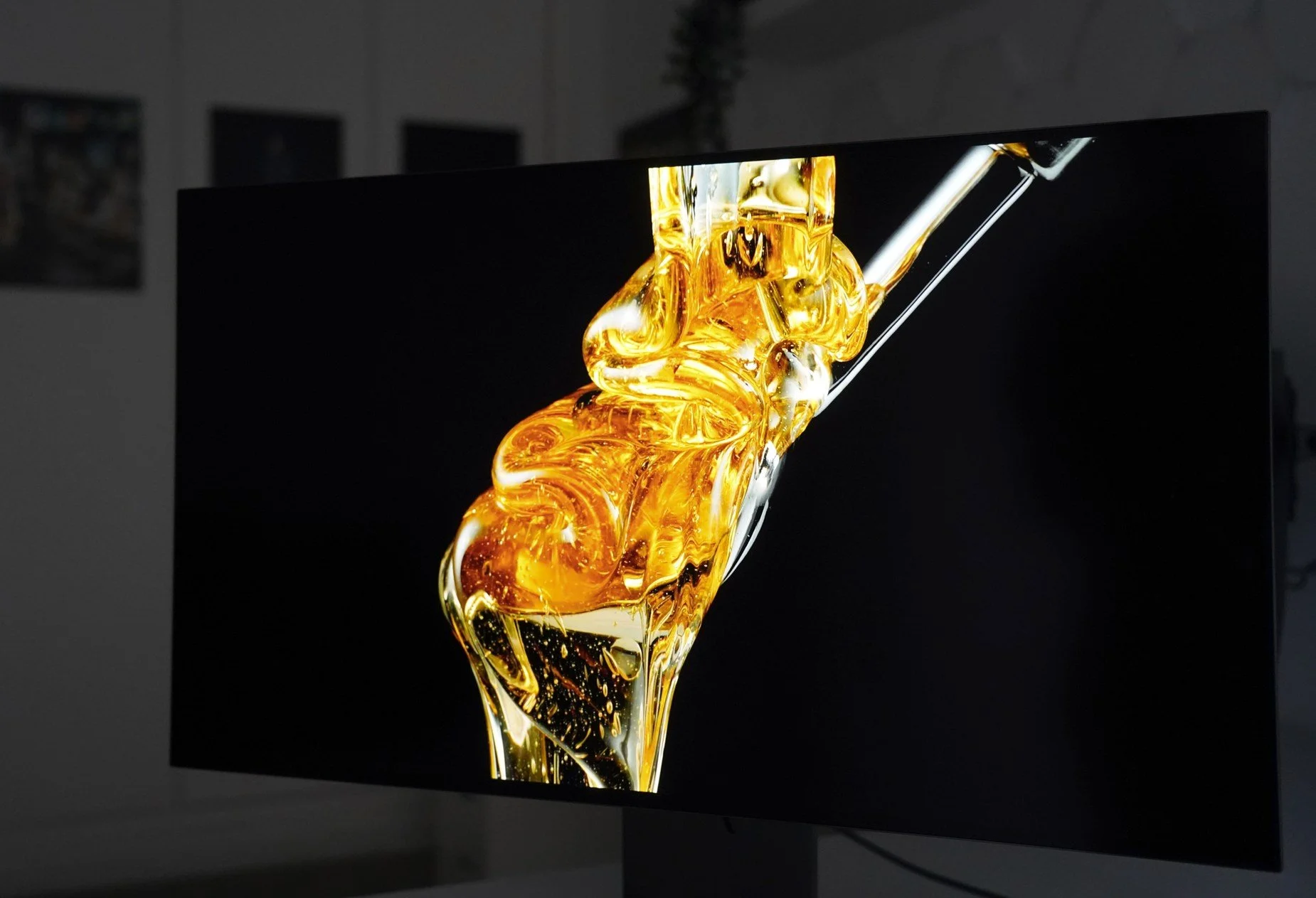 WOLED Gaming Monitor Review (LG Ultragear 32GS95UV)