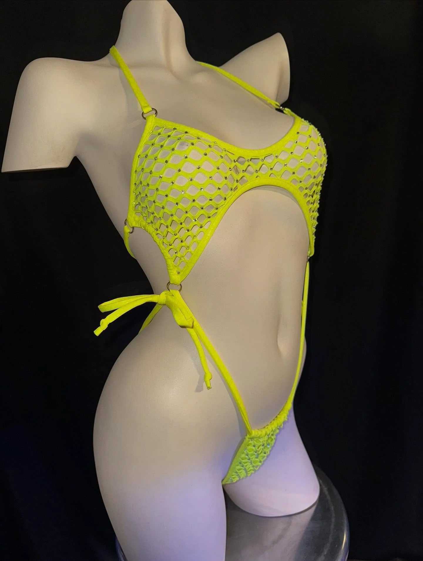 Citron #picklebossyeg #bikini #onepiece #bikini #meshbikini #mesh