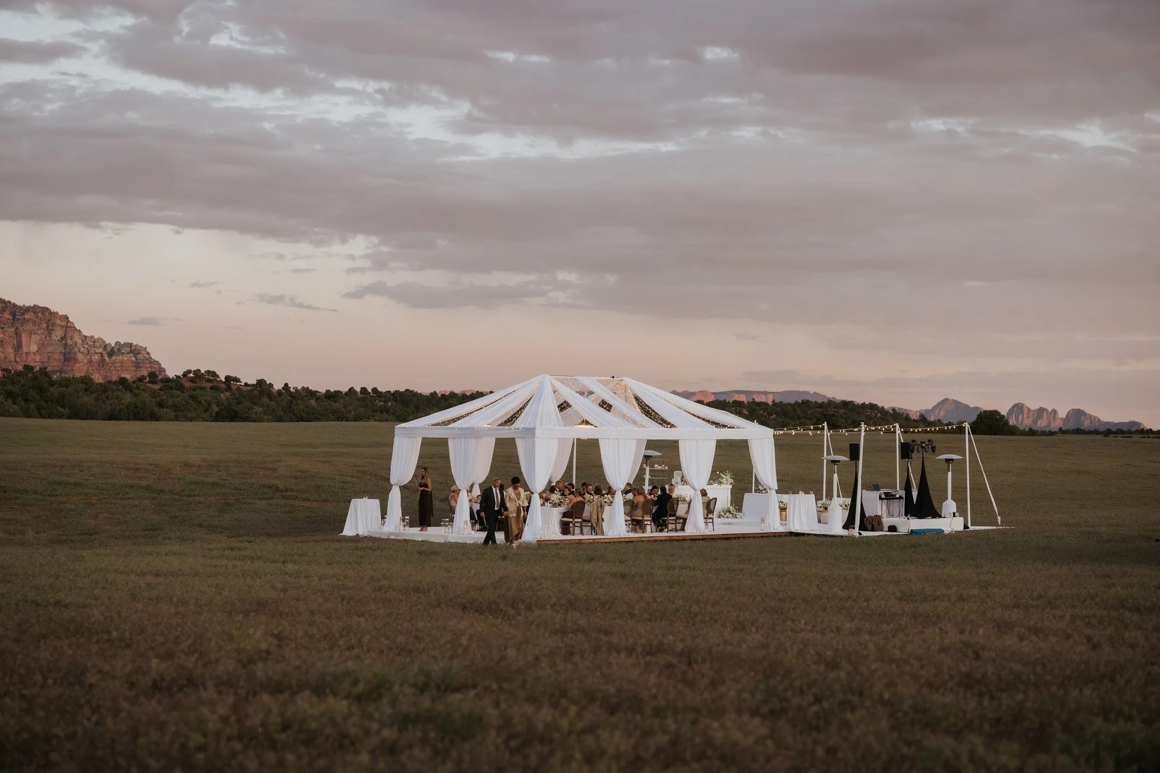 The Ultimate Venue Walkthrough Guide for Wedding Pros