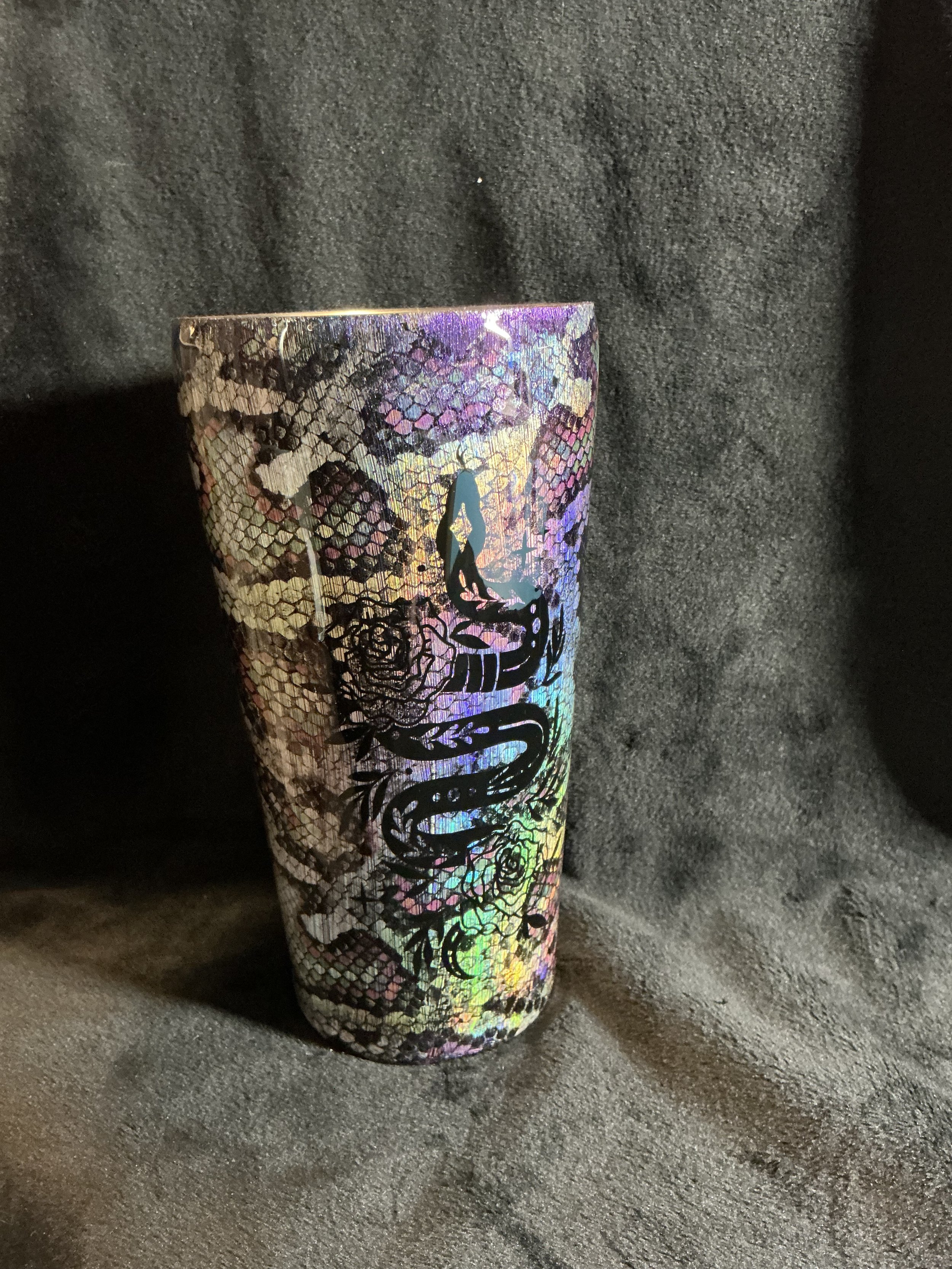(JS) 20 oz - Snake Skin