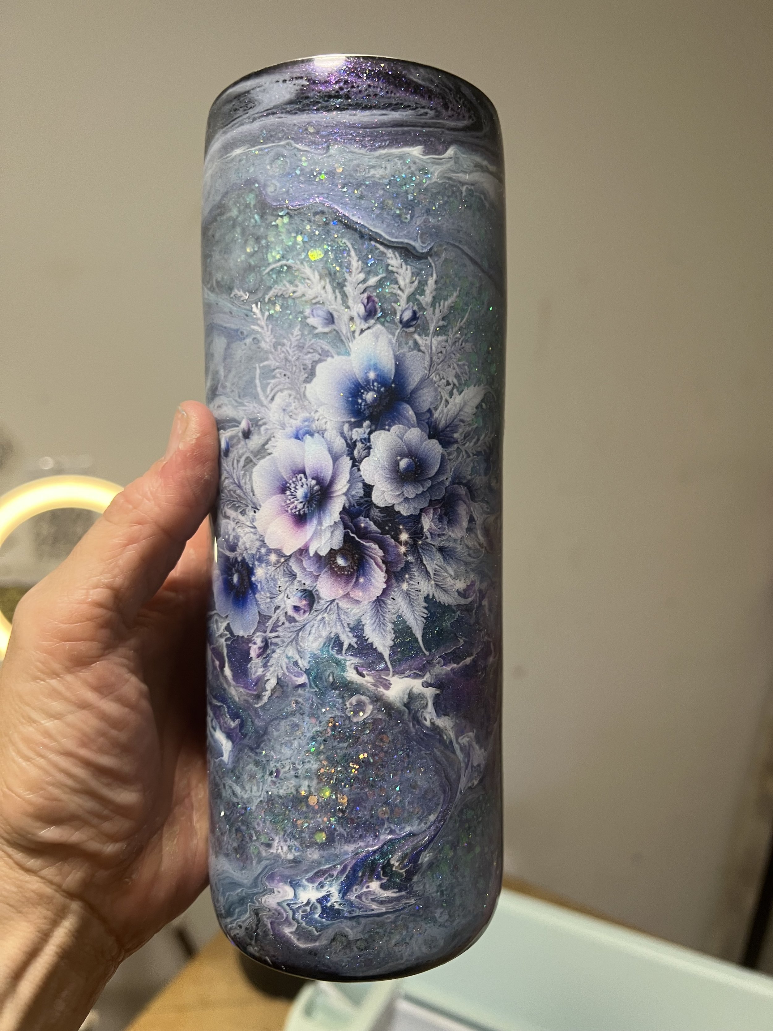 39. 20 Oz Skinny - Purple Floral