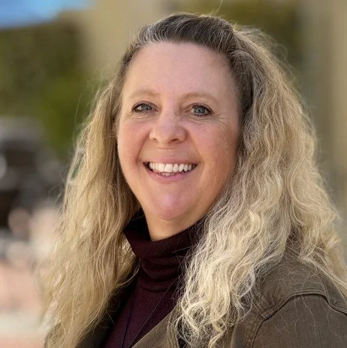 Photo of Global Vistas Foundation Advisory Board member Kati Bell.