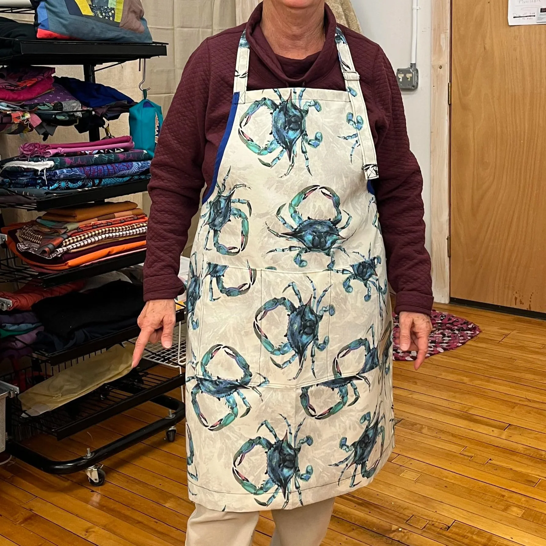 Lovely finished apron - pattern by Helen's Closet