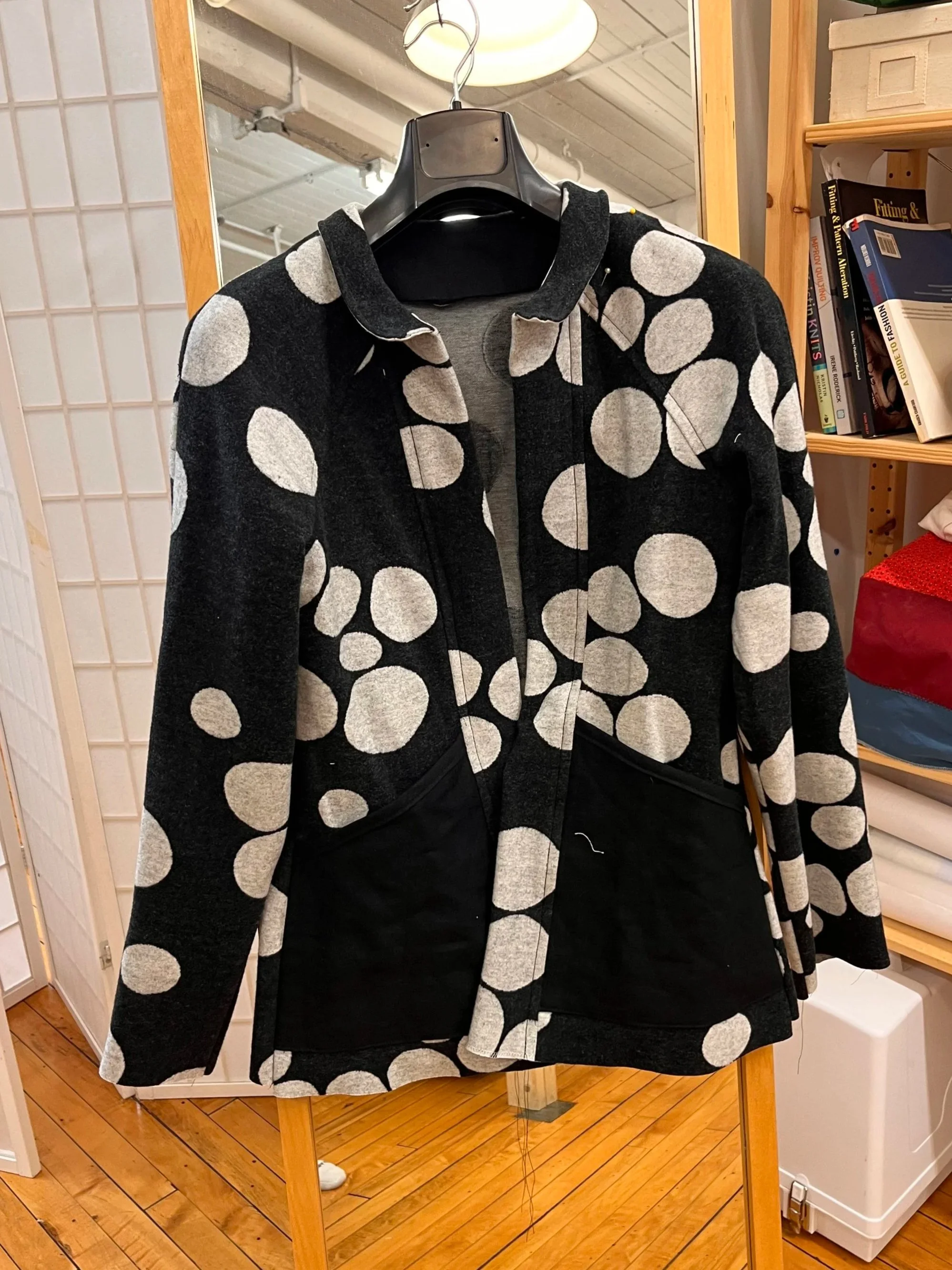 Retazo jacket from Sew Liberated made of cotton jacquard from Merchant and Mills and some scrap linen