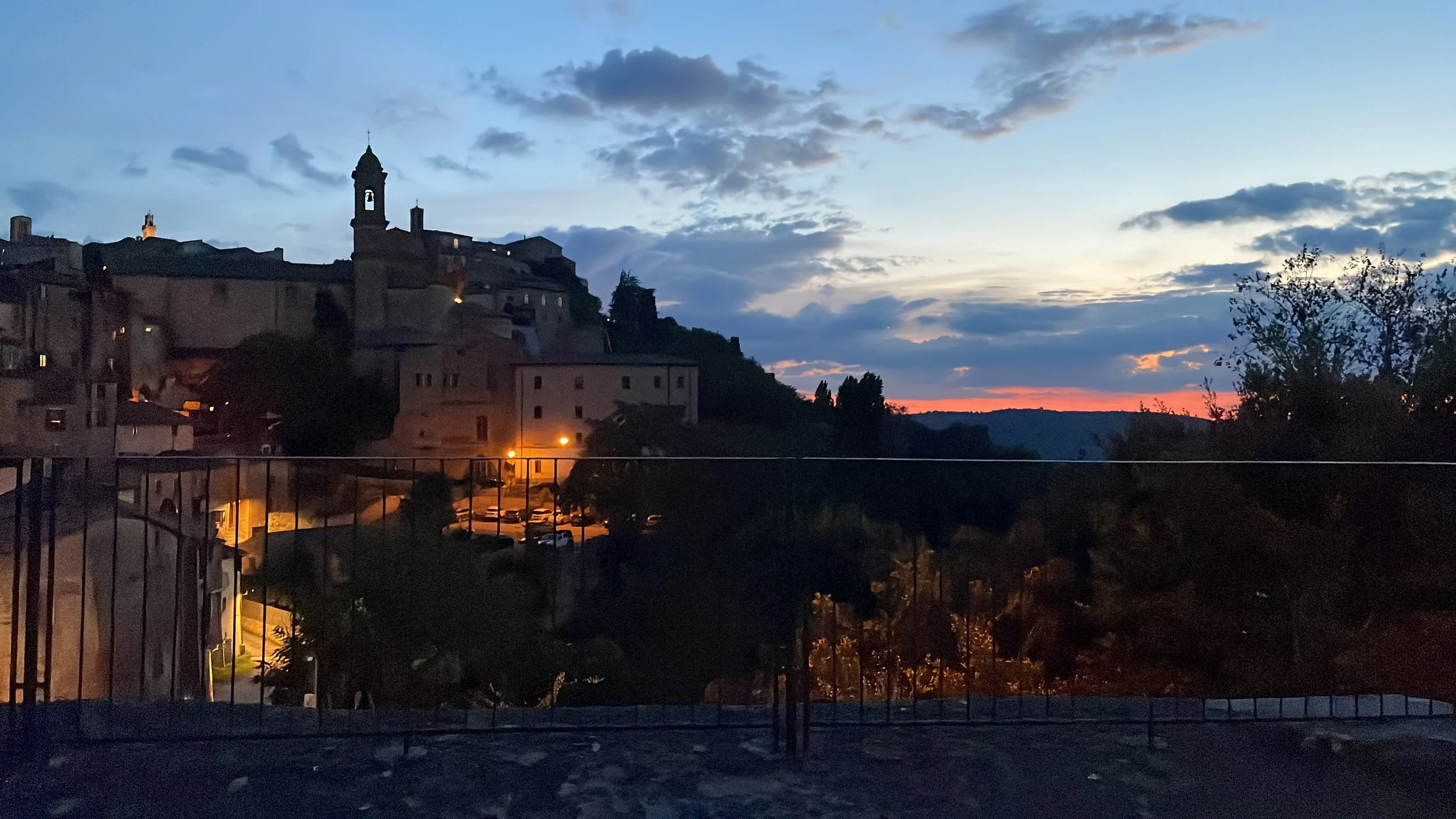Montepulciano Sunset.JPG