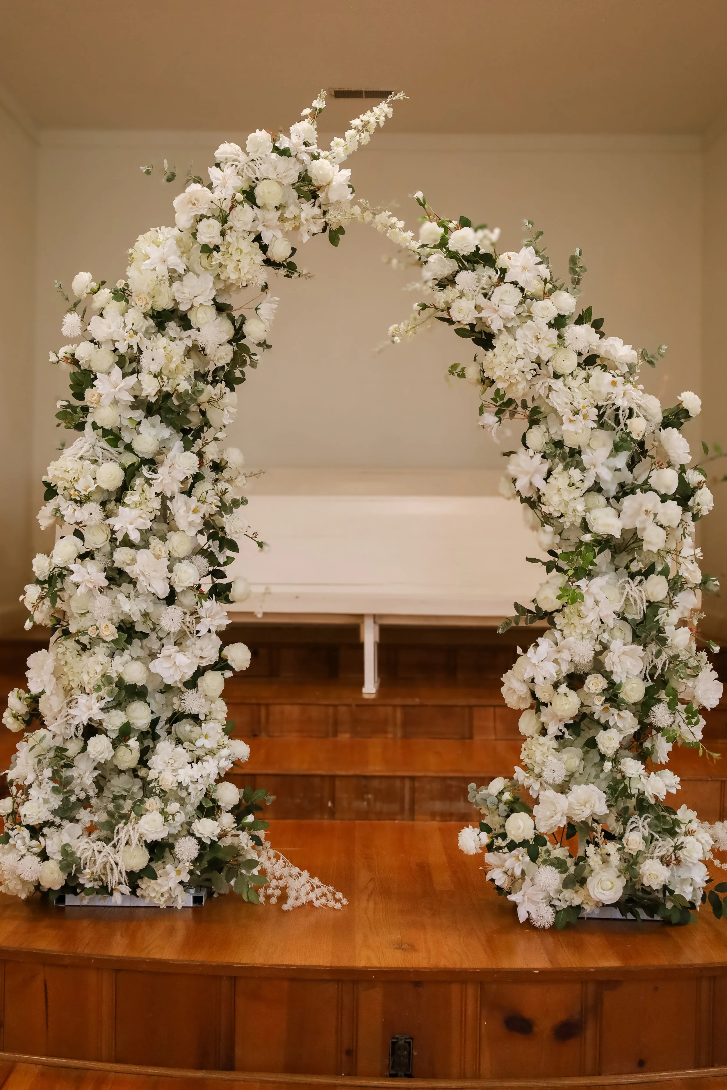 'The Michelle' Floral Pillar