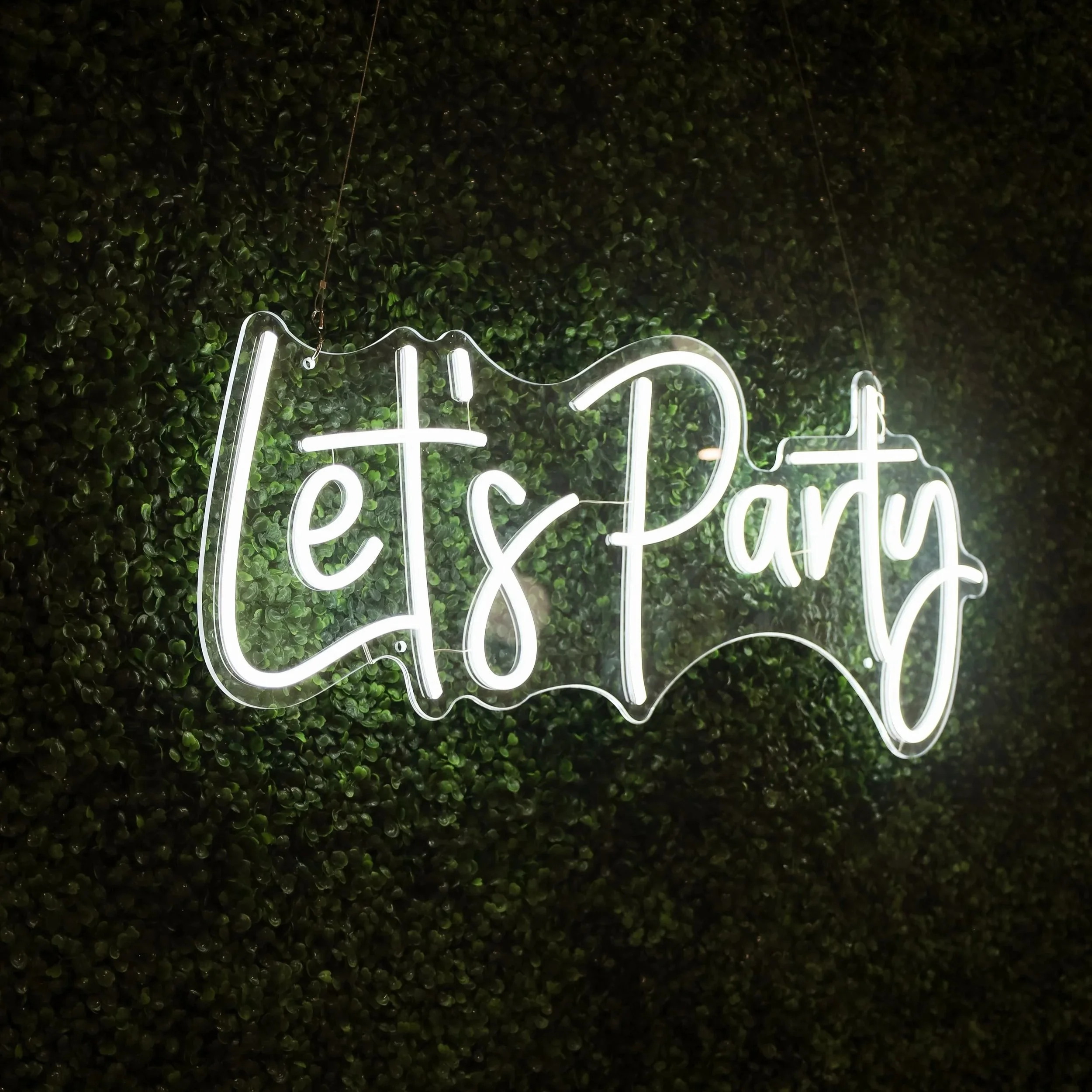 'Lets Party' Neon