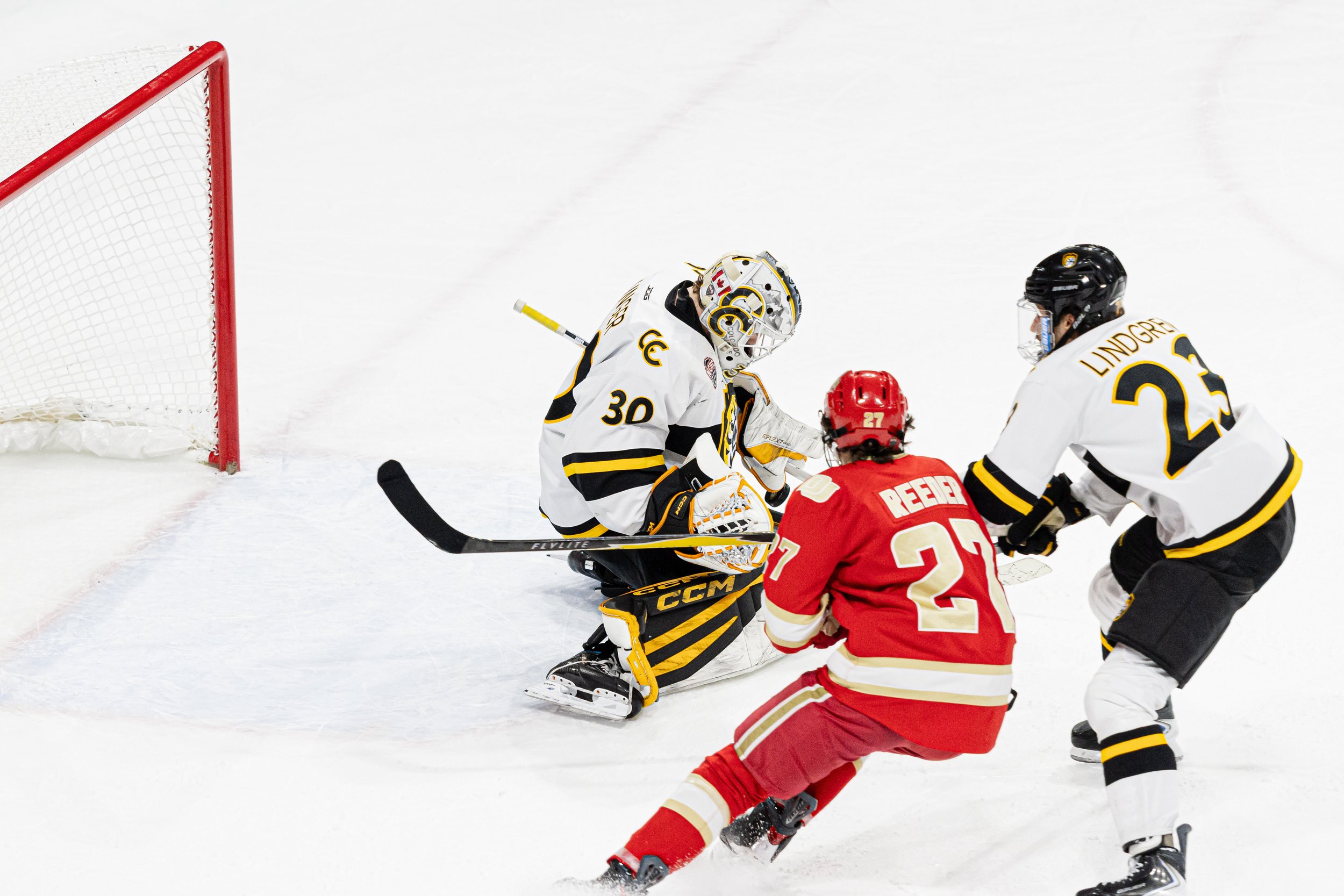 260206-CC-Hockey-vs-Denver-171.jpg