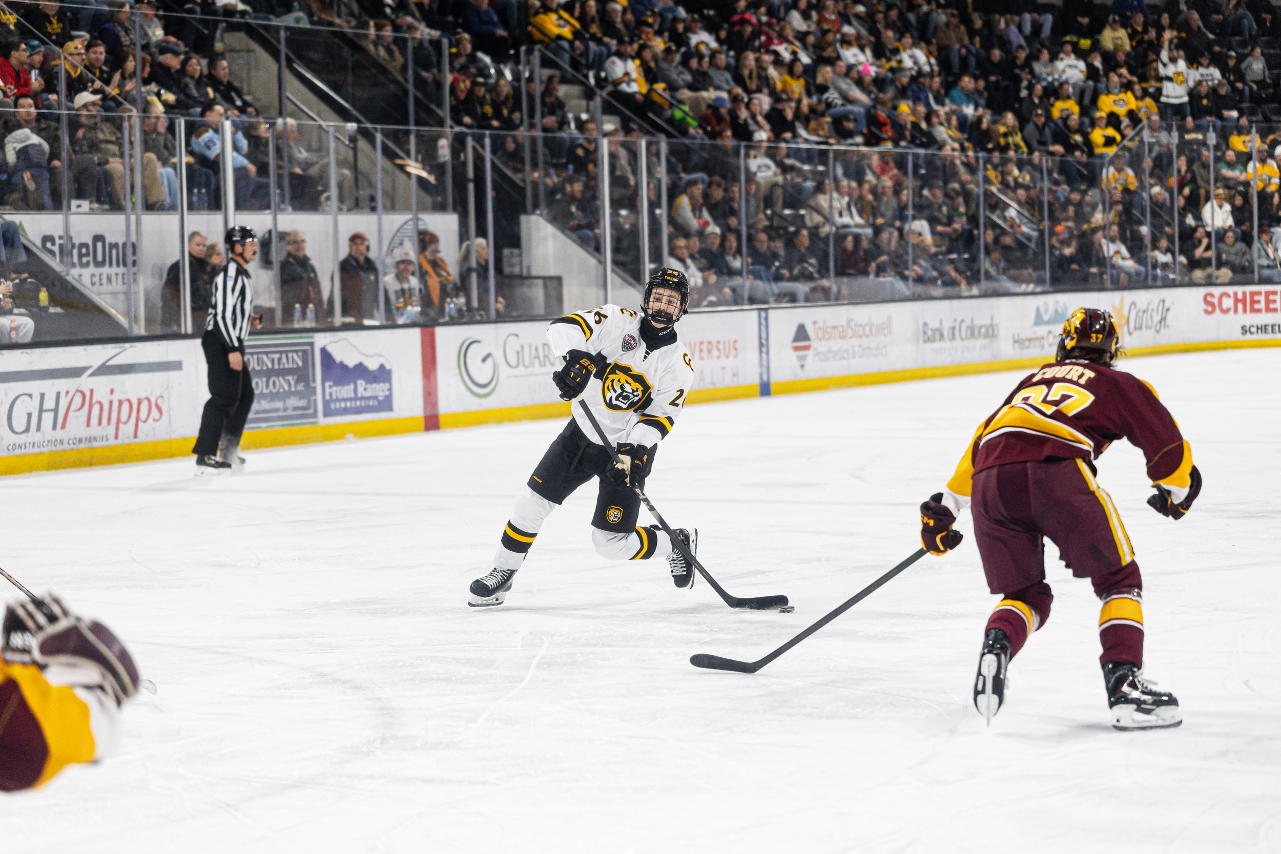 260130-CC-Hockey-vs-ASU-74.jpg