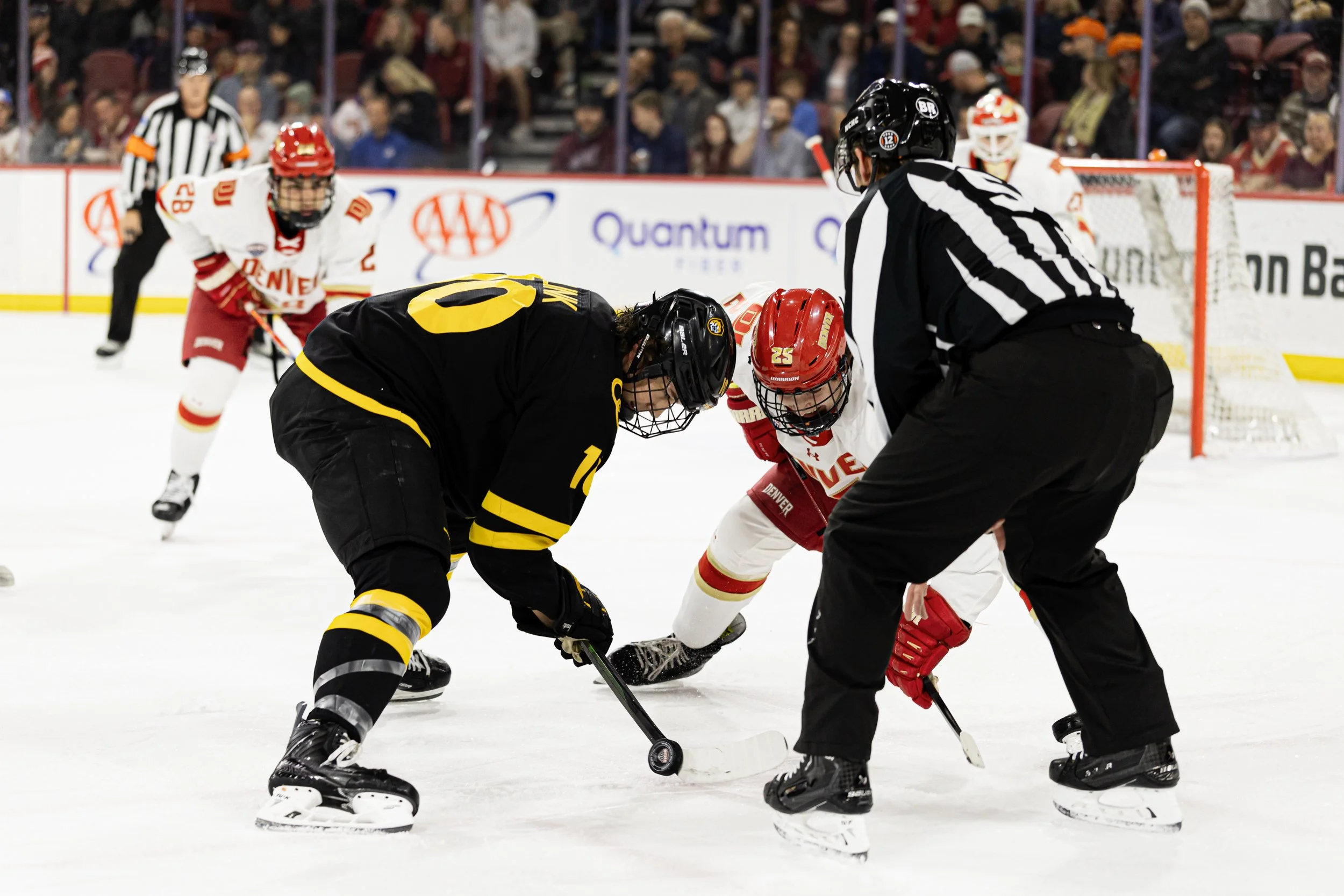 251114-CC-Hockey-at-Denver-47.jpg