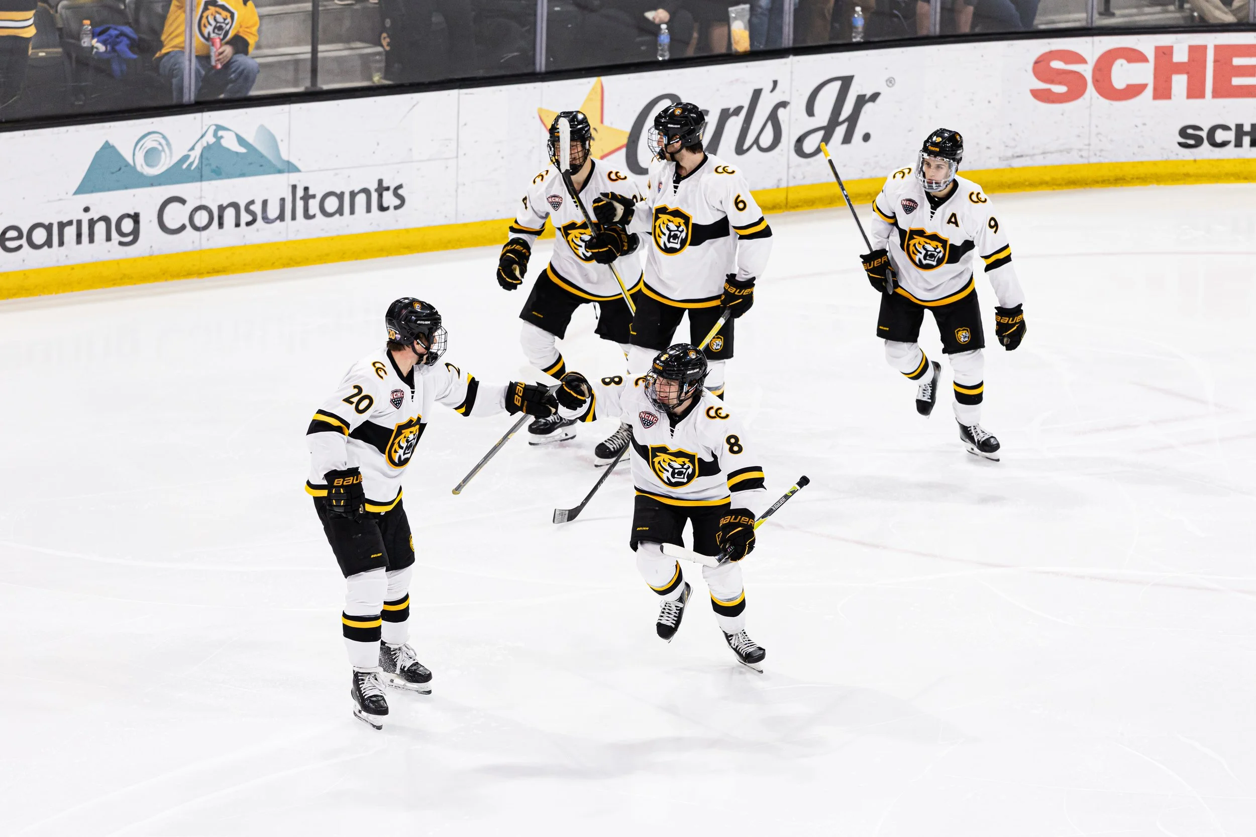251115-CC-Hockey-vs-Denver-114.jpg