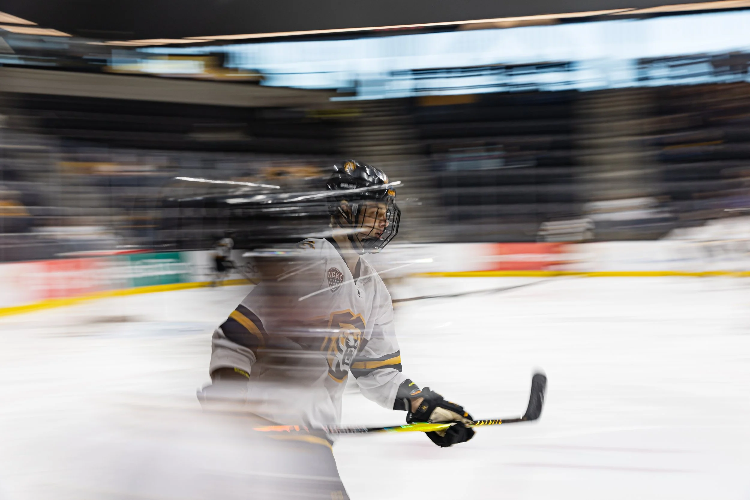 260221-CC-Hockey-vs-WMU-9.jpg