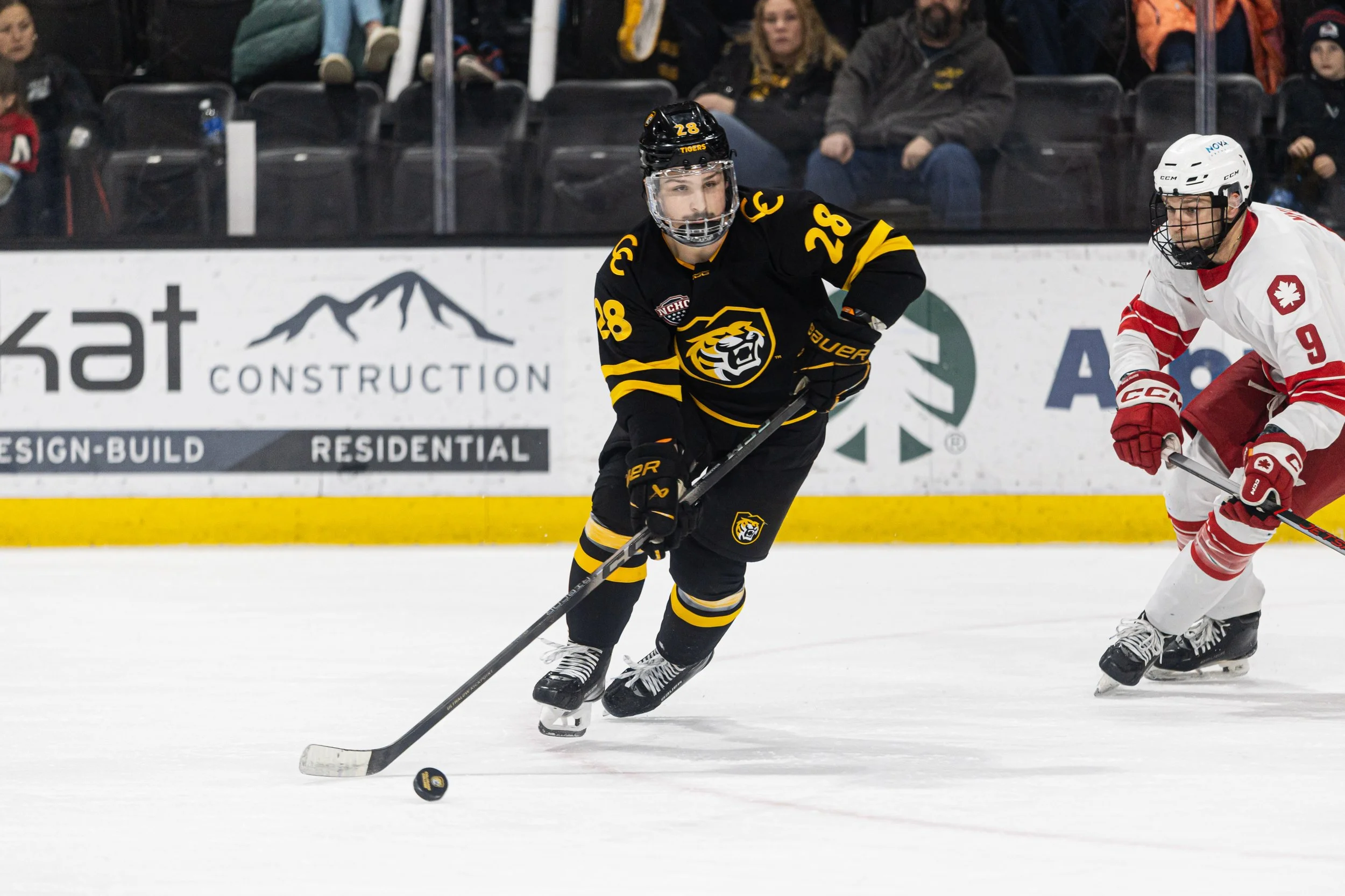 260117-CC-Hockey-vs-SFU-170.jpg