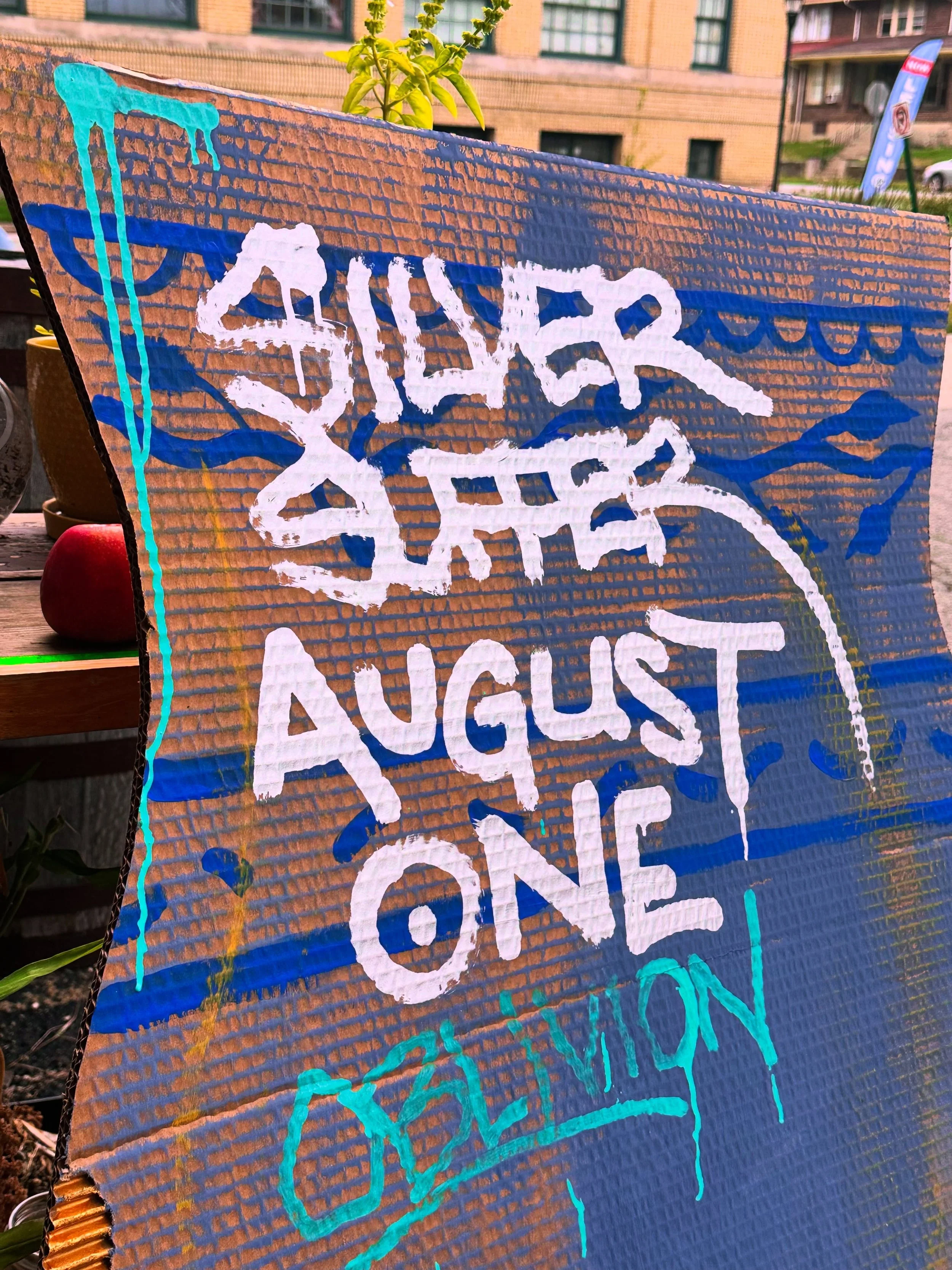 Thank you to everyone who joined us for the grand opening of Joe Swanson&rsquo;s newest solo show SILVER SUFFER at Oblivion Cinema &amp; Arts last night. Swipe through this post to see a few snapshots of the evening, and swing by this month to check 