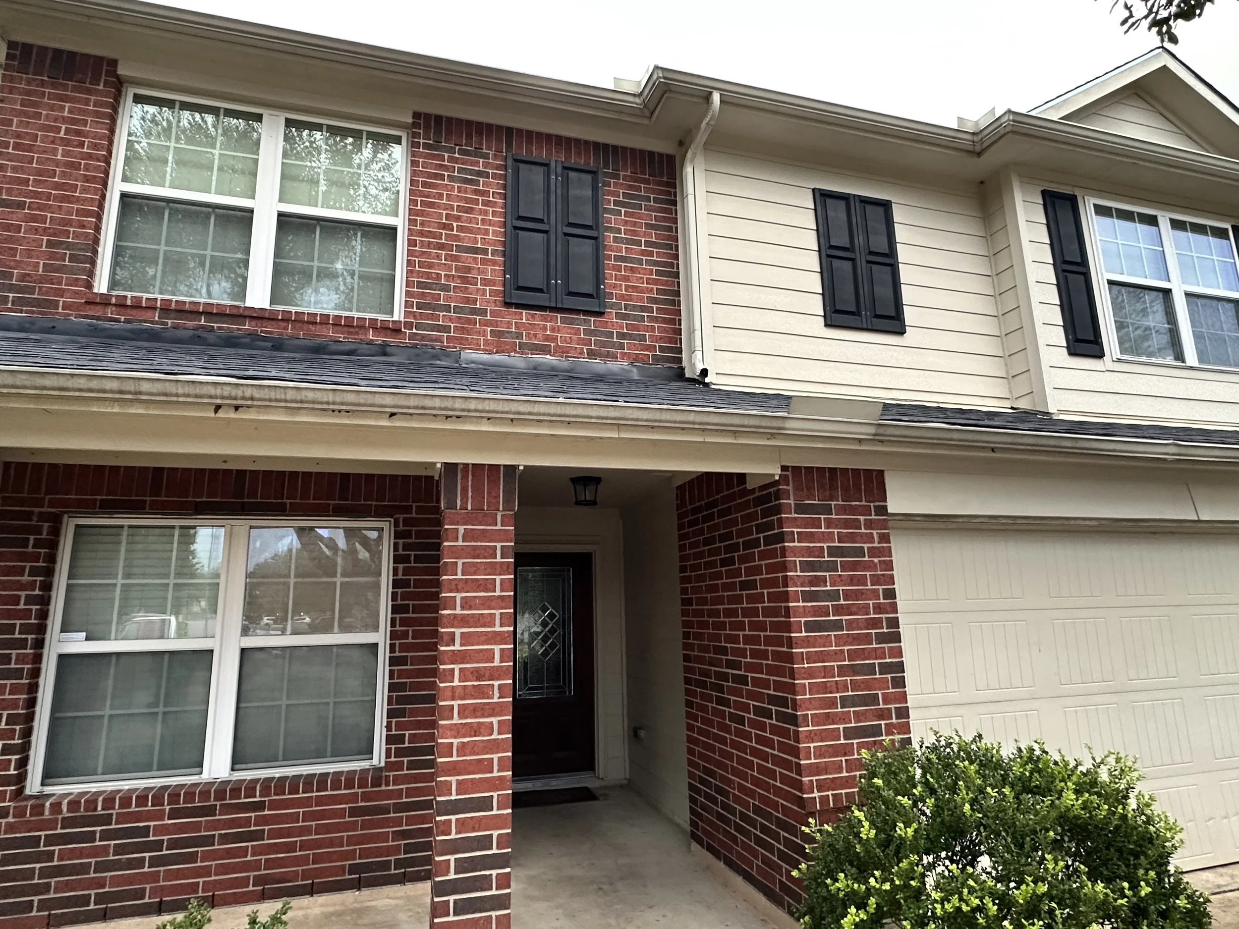 Laminated Shingles by George Bush International