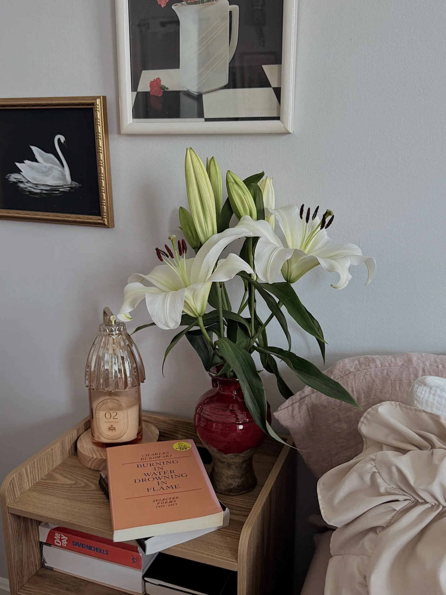 Happy Sunday! I&rsquo;m obsessed with poetry and the sound of birds outside my window and the lilies on my bedside table 🪷