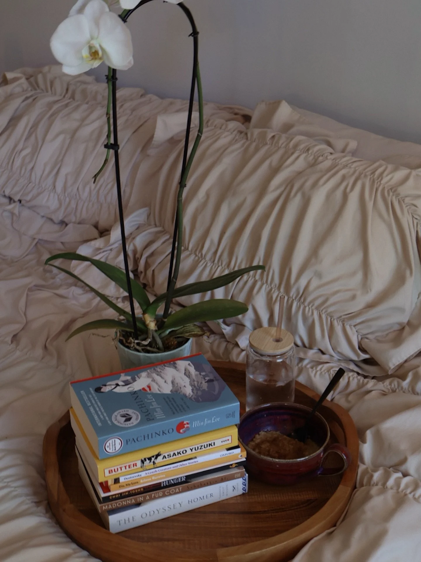 Moving in the next week so naturally thats a great time to go buy more books 🙃 

What I bought! 📖
- Pachinko by Min Jin Lee
- Butter by Asako Yuzuki
- White Nights by Dostoevsky
- Die, My Love by Ariana Harwicz
- Hunger by Choi Jin-Young
- Madonna 