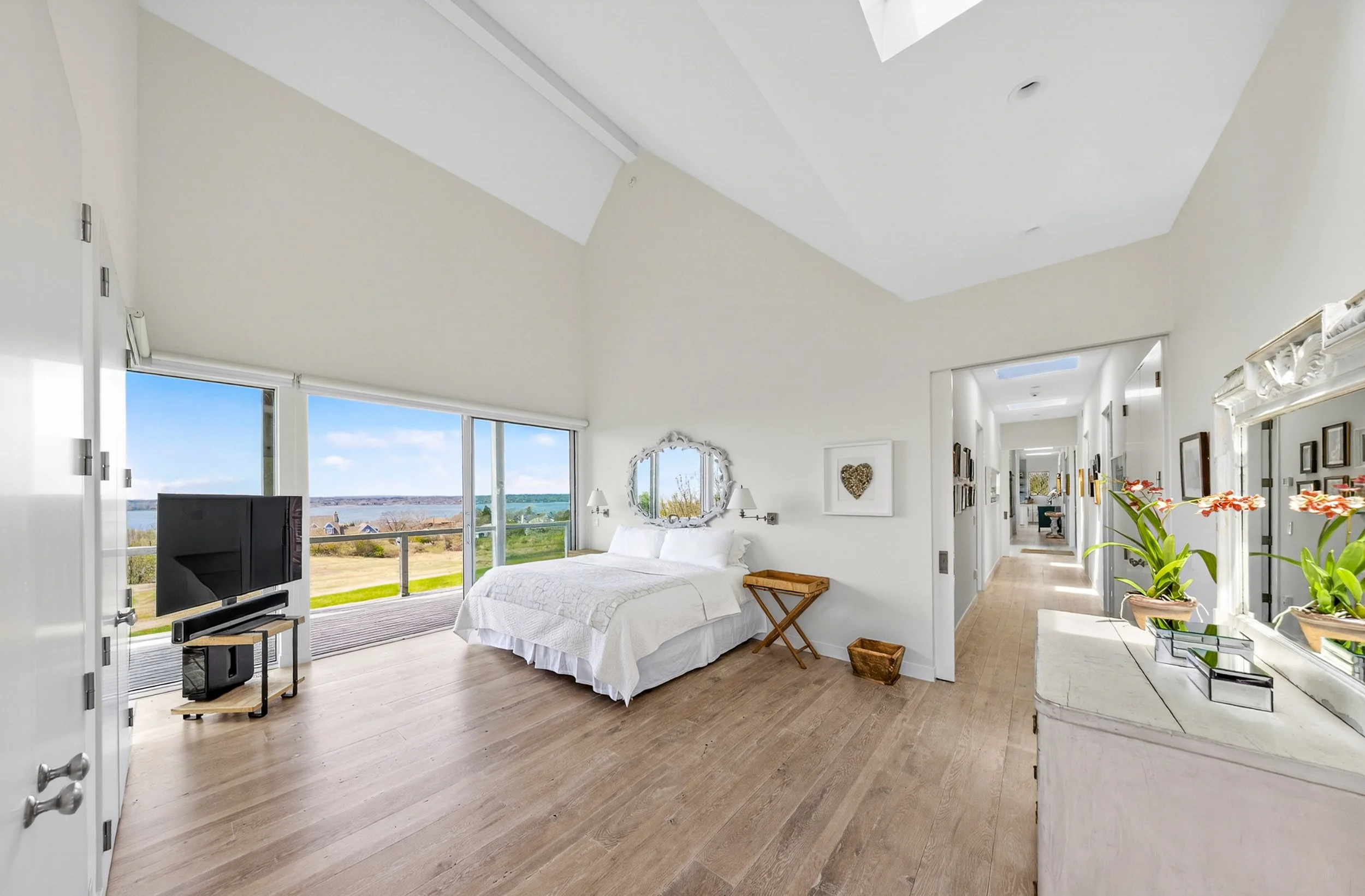 Rental Listing_Murphy-Landey_52 Startop Drive_Montauk.jpg