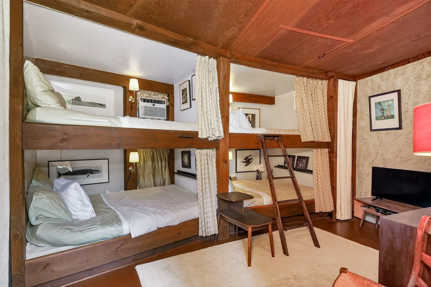 Rental Listing_Landey_26 Deep Six Drive_East Hampton_05-2026-1.jpg