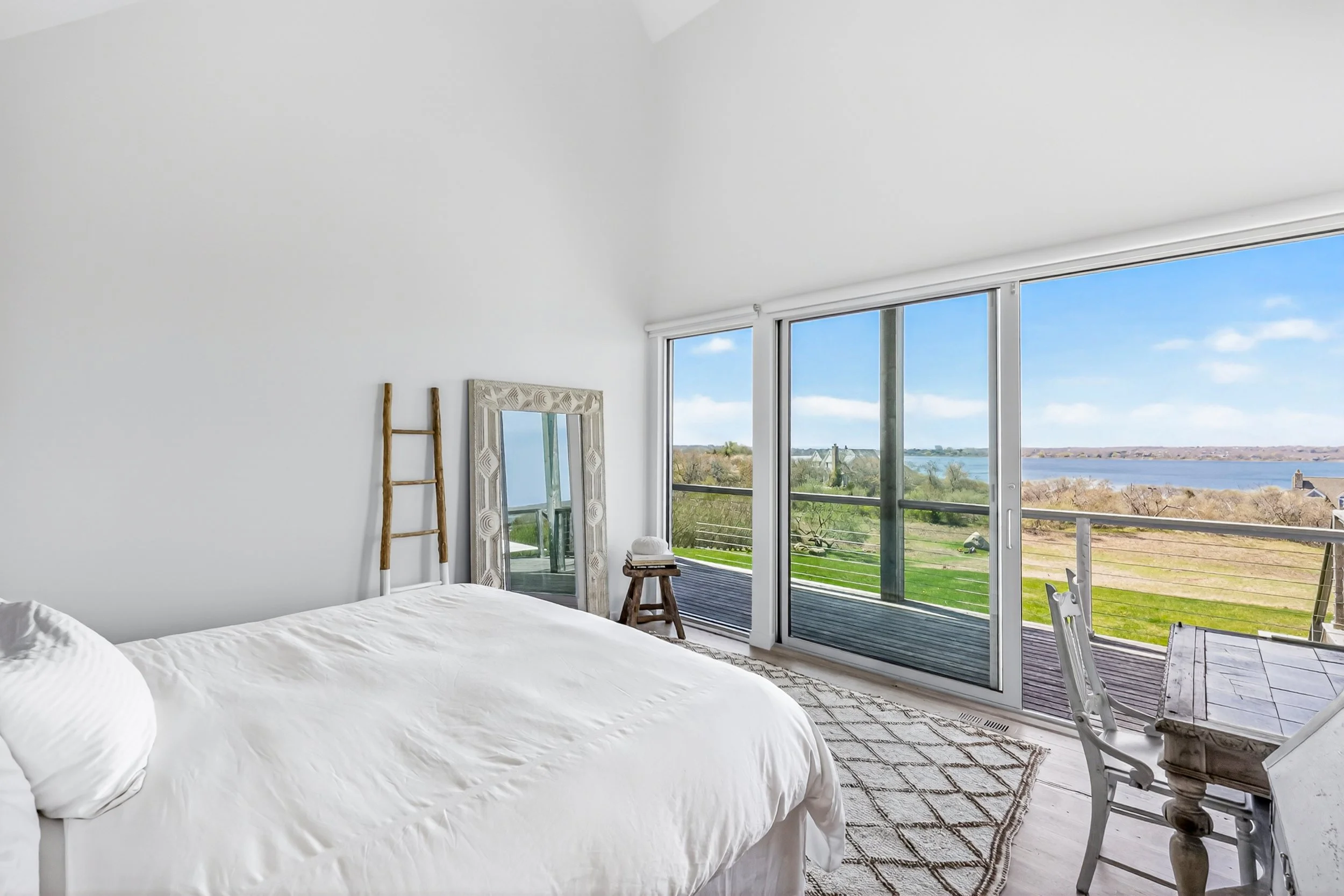 Rental Listing_Murphy-Landey_52 Startop Drive_Montauk-27.jpg