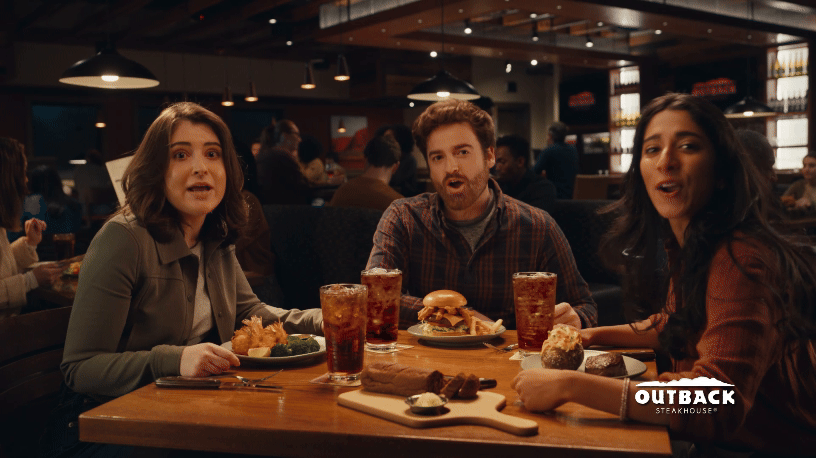 XOYT4368000H_Outback_W1_Aussie Aussie Aussie_30_Innovid copy 2.gif