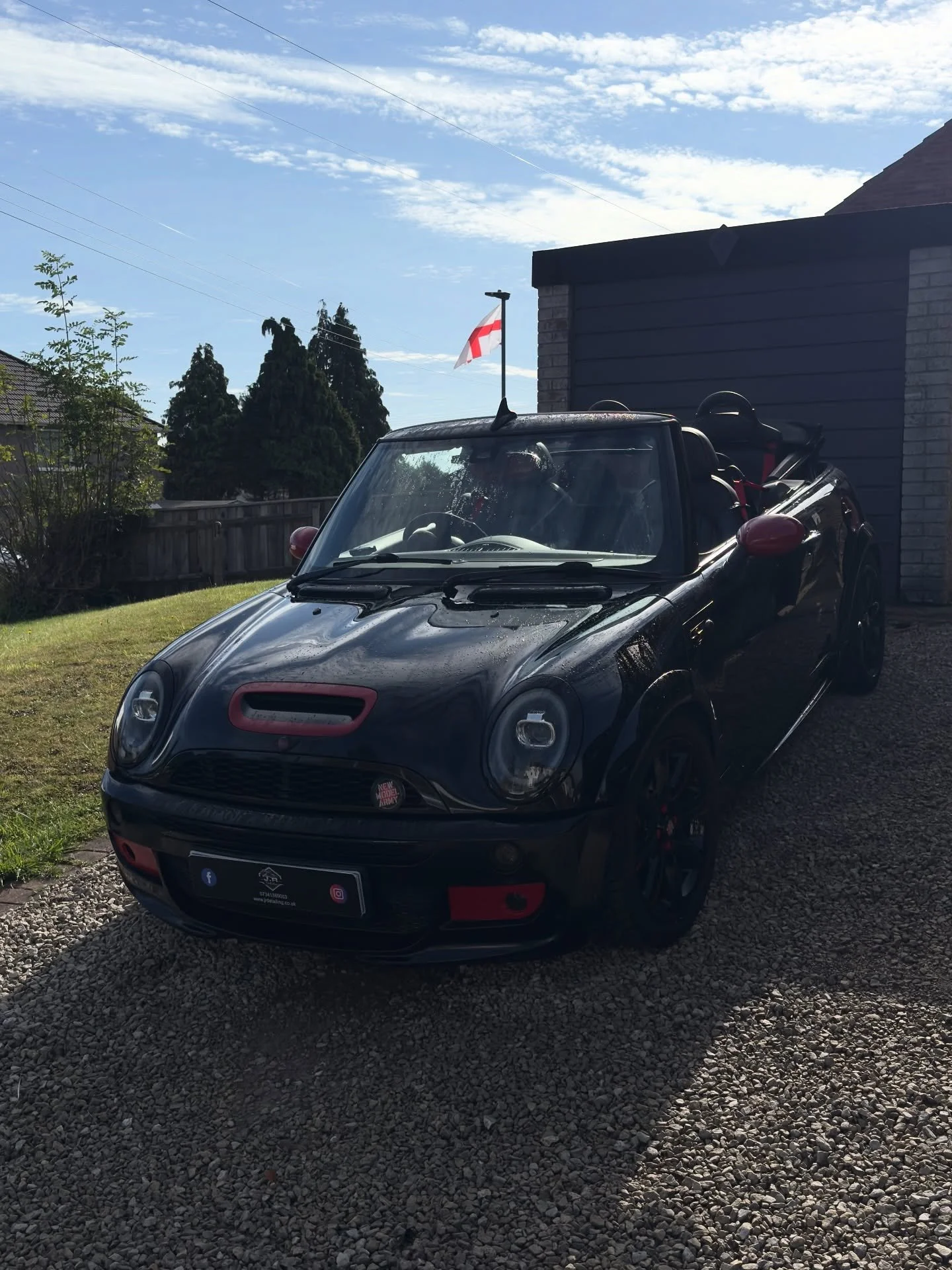 Mini Cooper fully transformed 🔥
✔️ Paint correction to remove swirls & restore gloss
✔️ Ceramic coating applied for long-lasting protection 💎
✔️ Full deep clean inside & out for that factory fresh feel 🚗
#minicooper #paintcorrection #cera