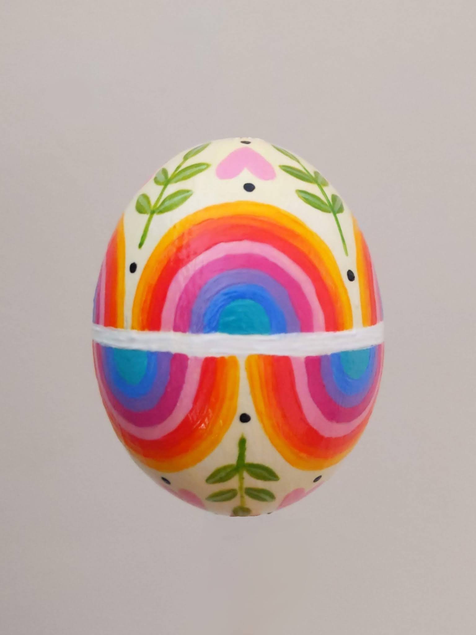ilustranita_easteregg_rainbow.jpg
