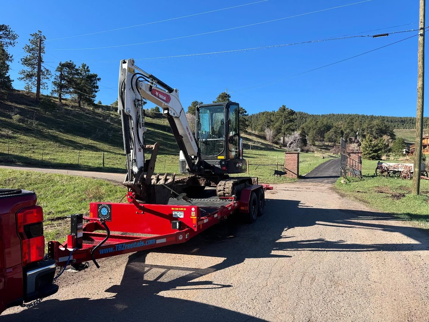 Hard Work, Works. The Boyz up bright and early delivering our Bobcat E42 (5 ton) Mini-Excavator to a contractor in the mountains of western Jefferson County. We know the desk jockeys alarm clock doesn&rsquo;t apply to you blue collar boyz, thats why 