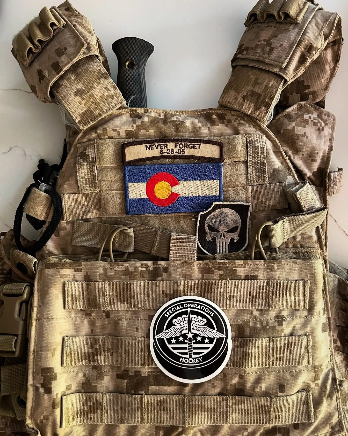 20 years ago, 19 heroes gave their lives in Operation Red Wings.
We will always remember their names.
We will never forget their sacrifice.
๐บ๐ธ
Matthew G. Axelson, Petty Officer 2nd Class E-5, U.S. Navy
Danny P. Dietz, Petty Officer S