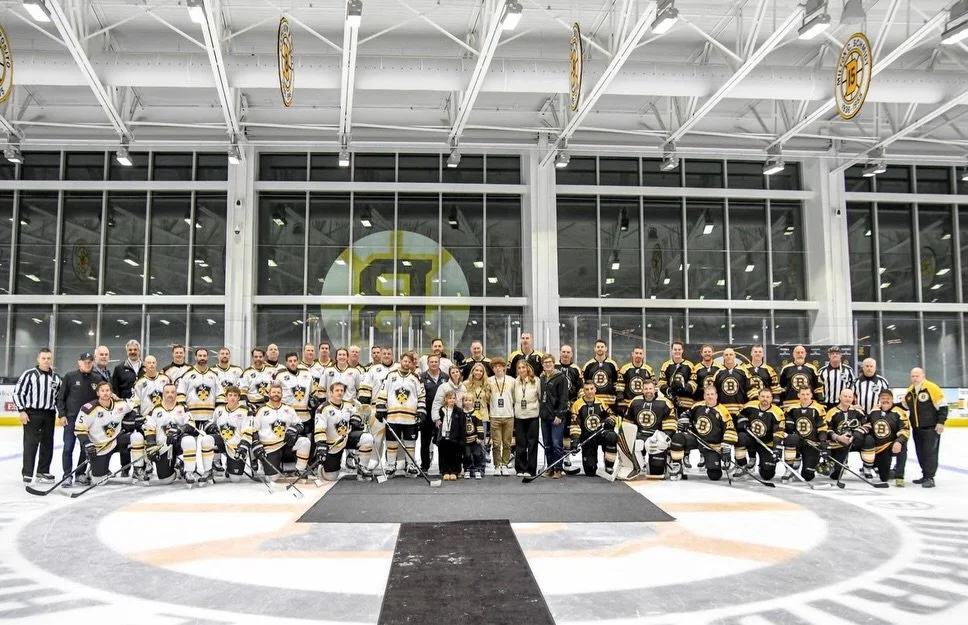 Honored to spend an incredible weekend with @warriorforlifefund and @nhlbruinsalumni.

The Warrior For Life Fund&rsquo;s Face Off For Heroes memorial hockey games are annual events honoring fallen Naval Special Warfare community members. Held in Bost