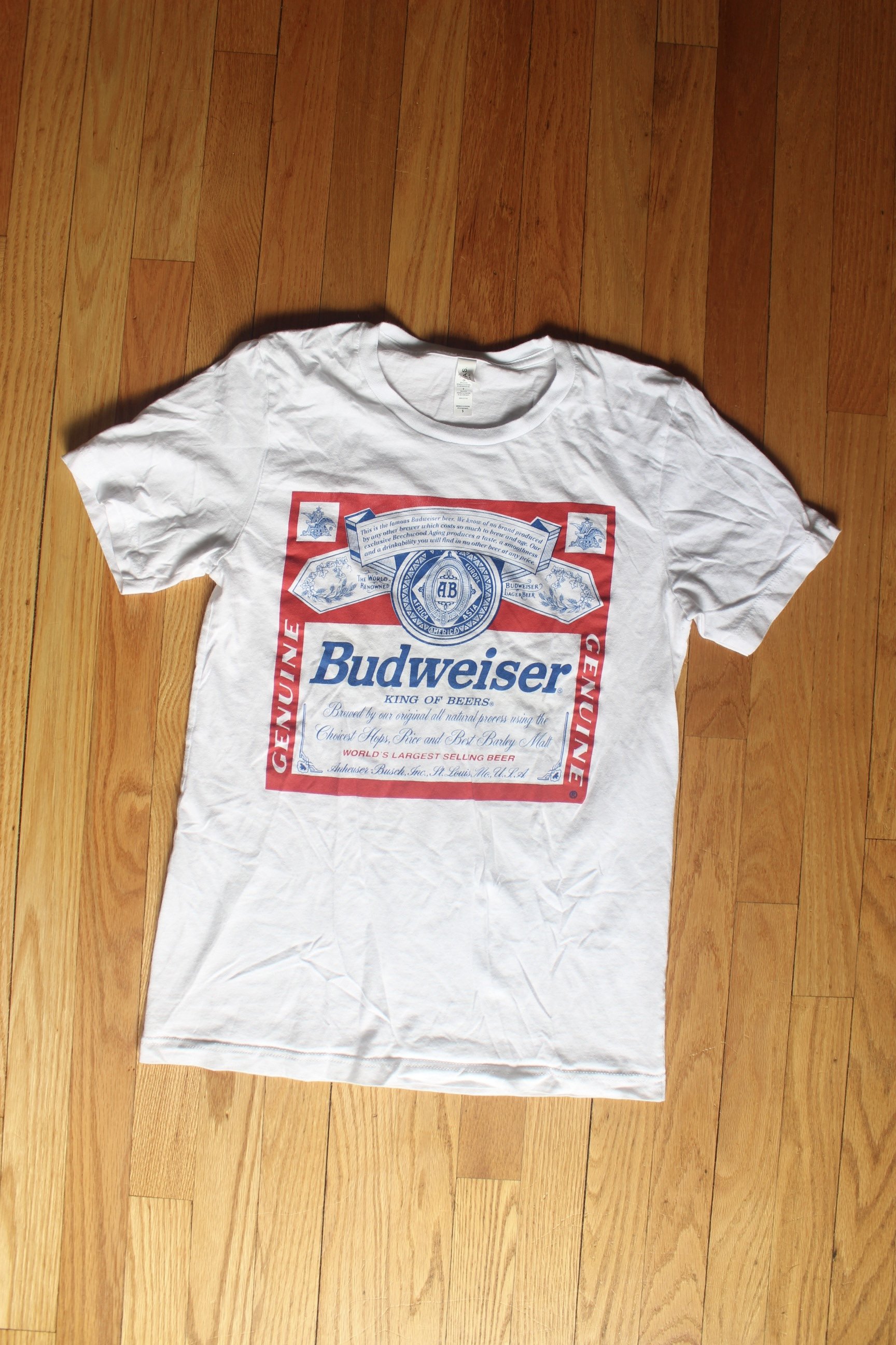 Budweiser Label Graphic Tee – Size S