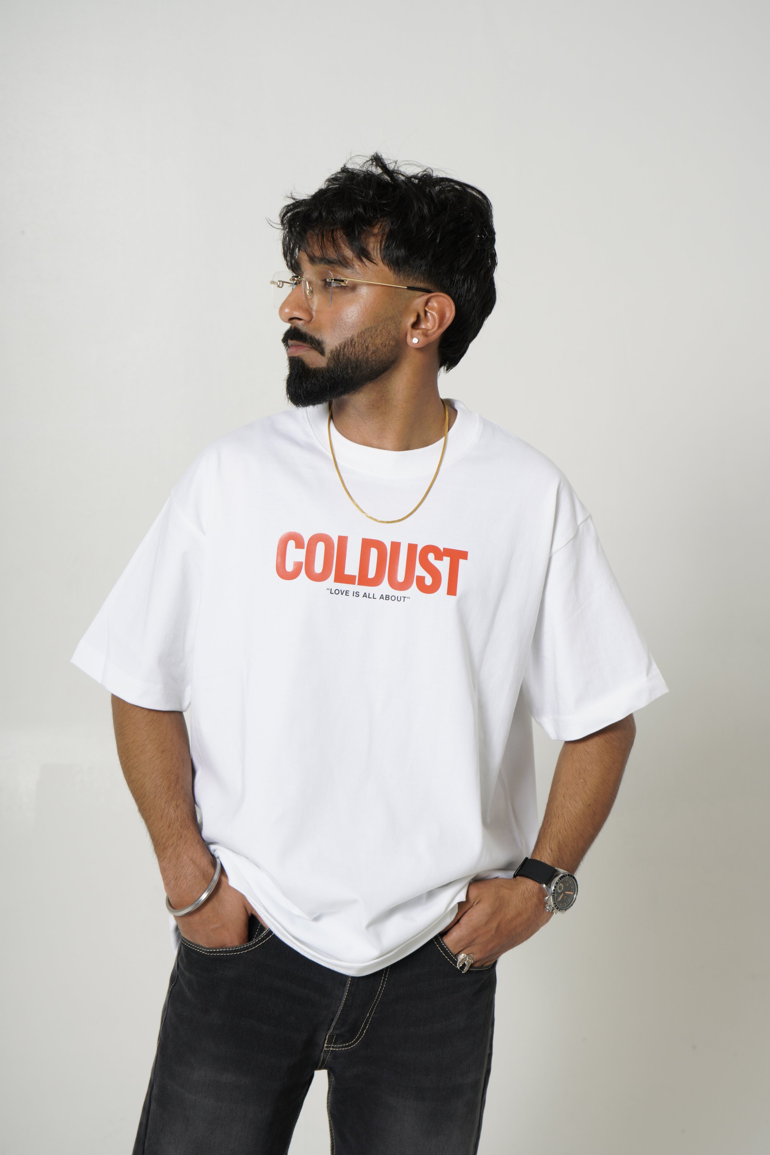 Front view of white Coldust t-shirt on model – casual fashion style
