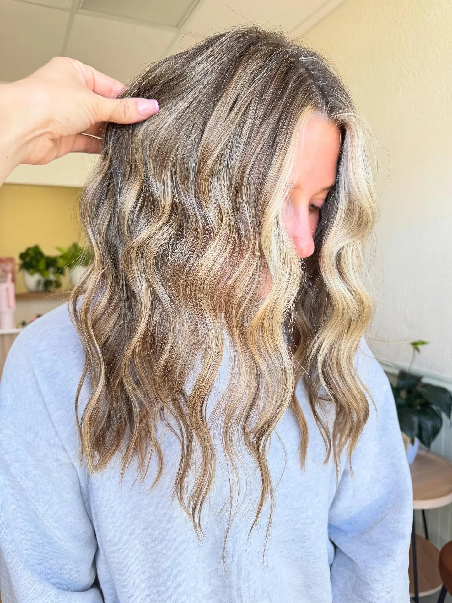 It&rsquo;s a blonde girl summer 💁🏼&zwj;♀️👙☀️🐚

#highlandscountyhairstylist  #sebringflorida #highlandscountybeauty #citruscosalon #sebringflhairstylist