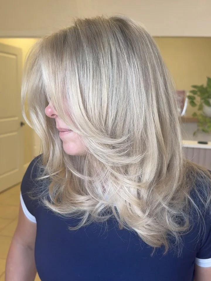 ✨ Soft, seamless, and stunning ✨

#highlandscountyhairstylist  #sebringflorida #highlandscountybeauty #citruscosalon #sebringflhairstylist