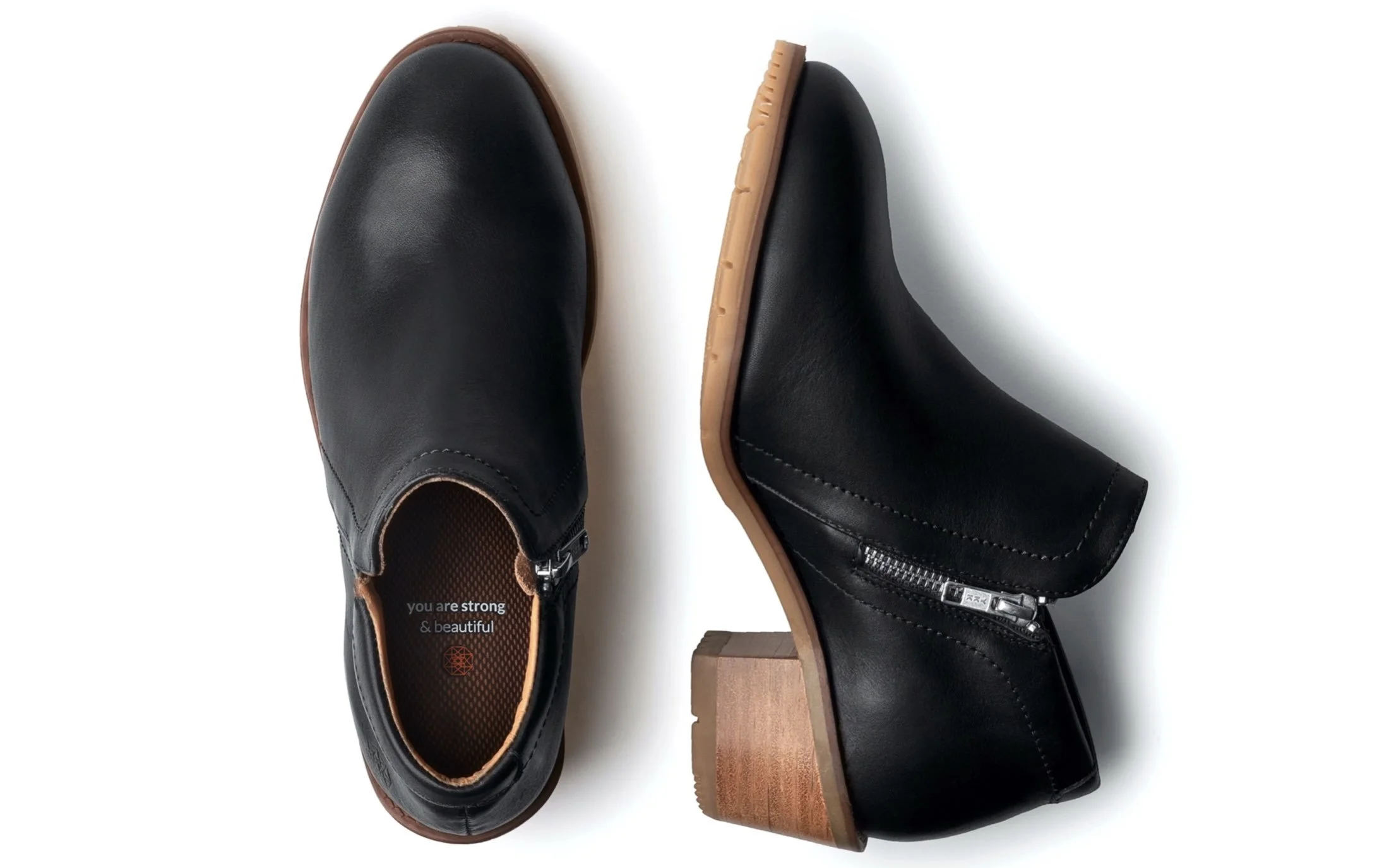 6 - Gravity-Steel-Toe-Safety-Shoe-for-women-in-Black-leather-color-4.jpeg