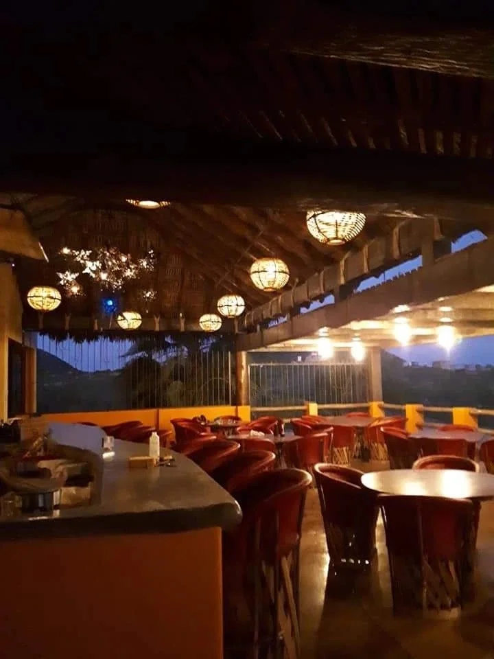 Inside Zac's Bar &amp; Grill Restaurant | Zacatitos 